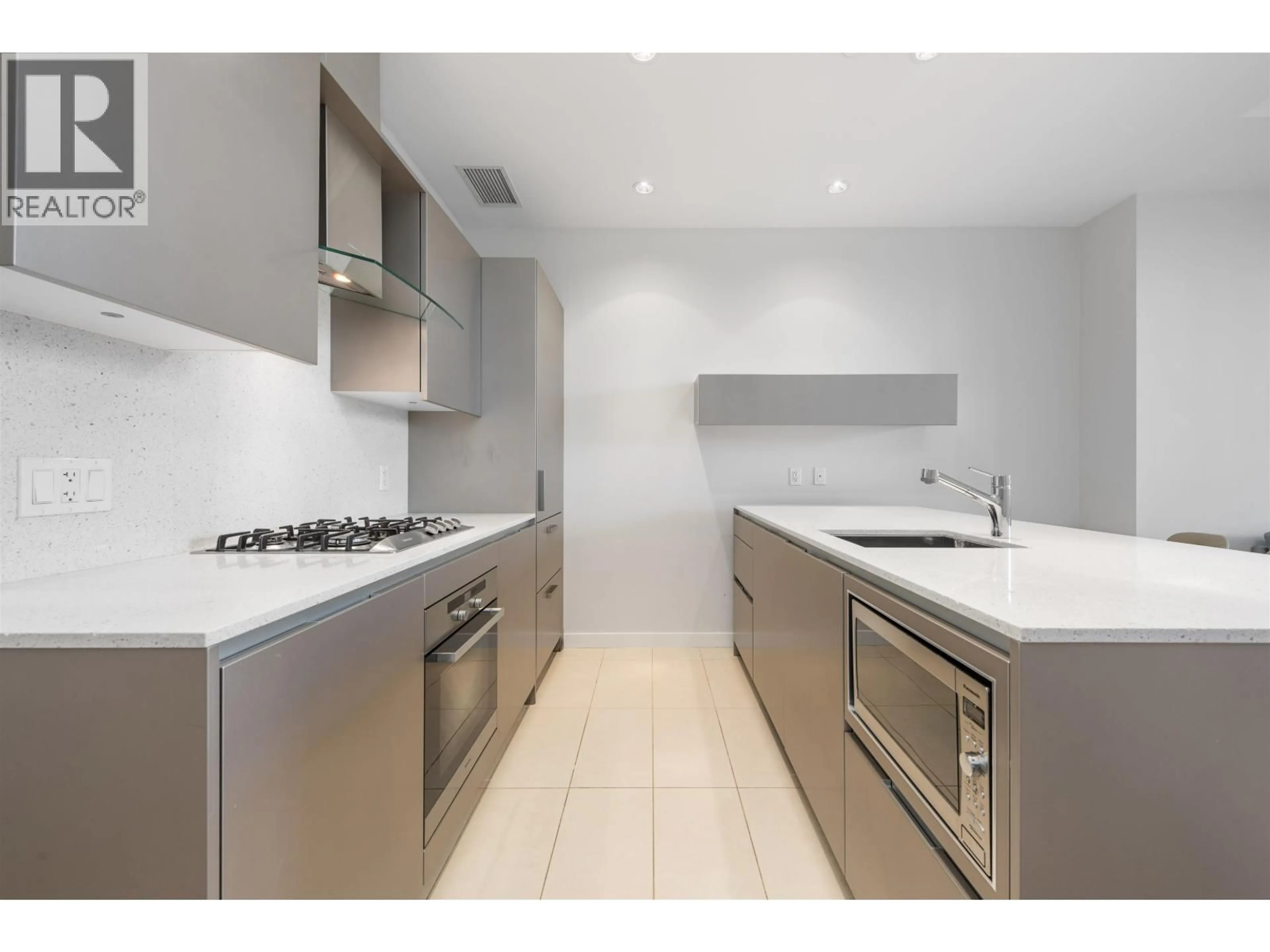 Standard kitchen, unknown for 203 - 5111 BRIGHOUSE WAY, Richmond British Columbia V7C0A6