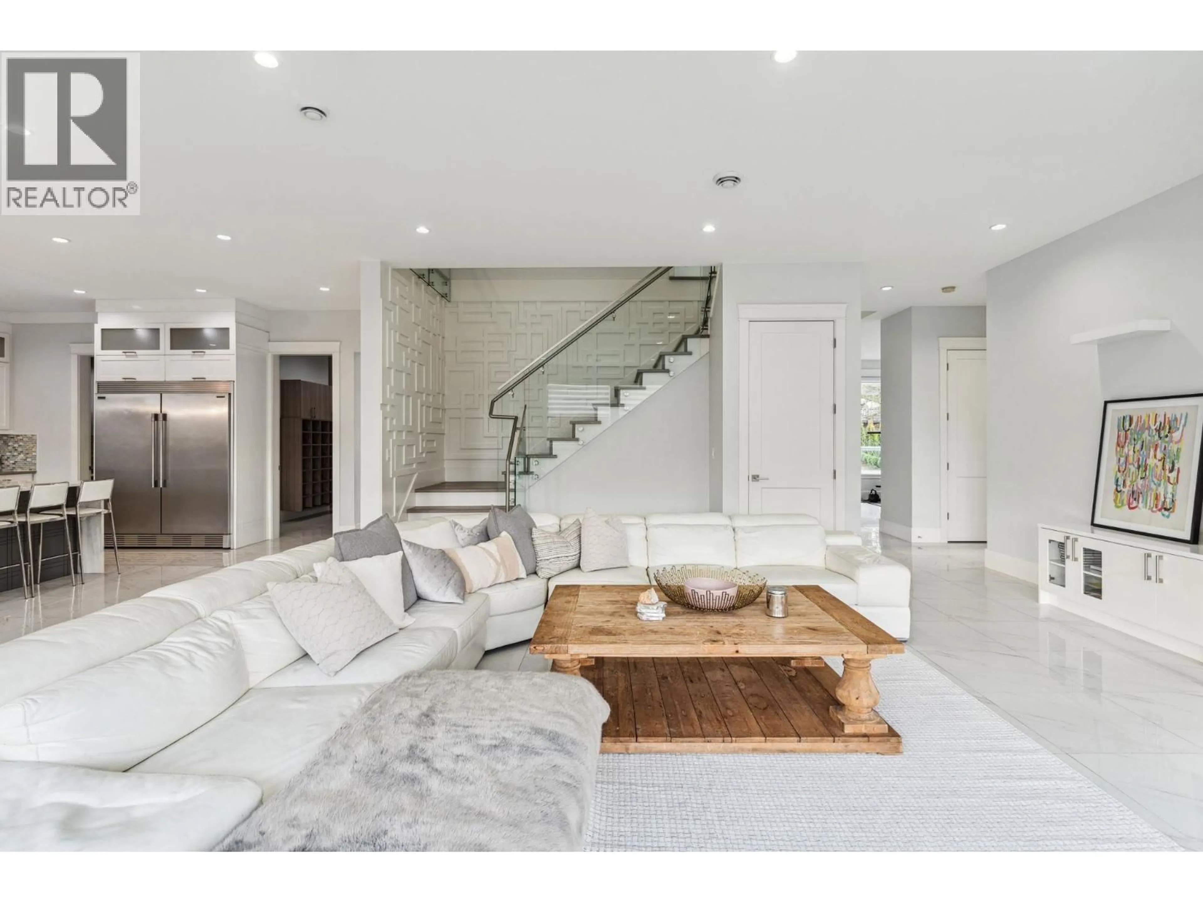 Unknown for 338 MUNDY STREET, Coquitlam British Columbia V3K5M4