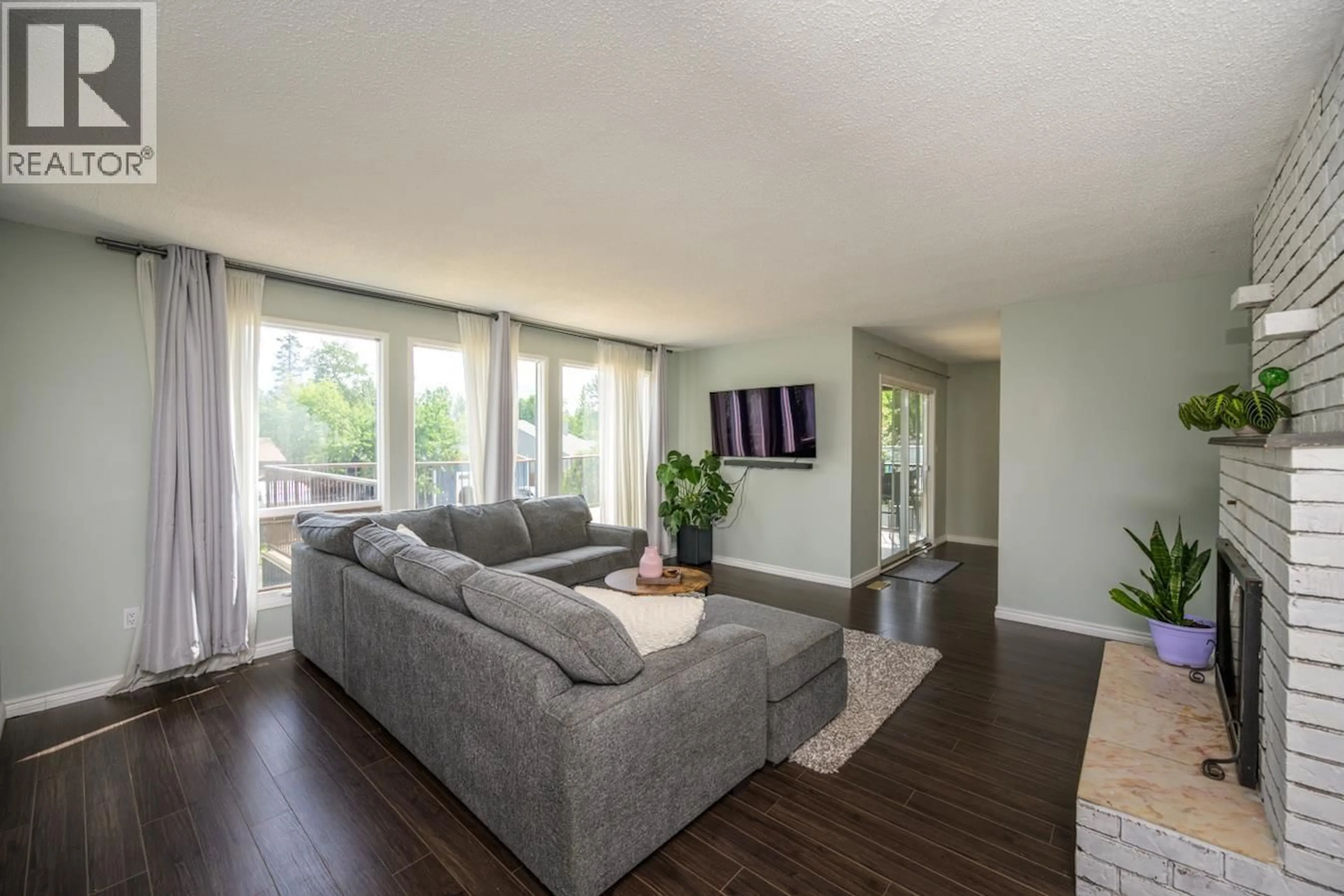 Living room with furniture, unknown for 7733 ST MATHEW PLACE, Prince George British Columbia V2N4B9