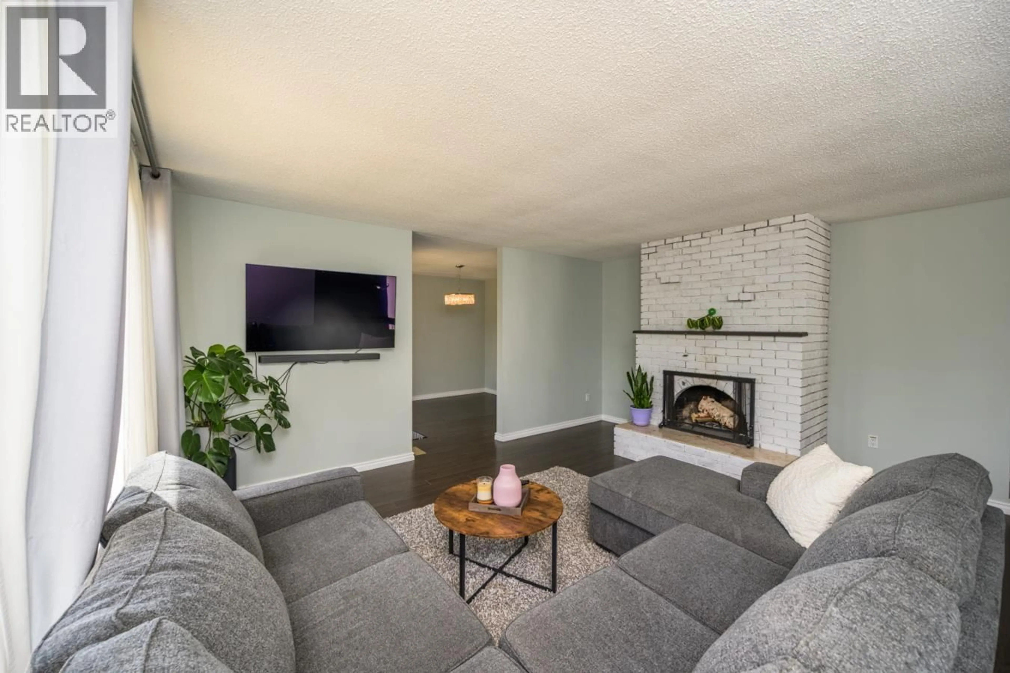 Living room with furniture, unknown for 7733 ST MATHEW PLACE, Prince George British Columbia V2N4B9