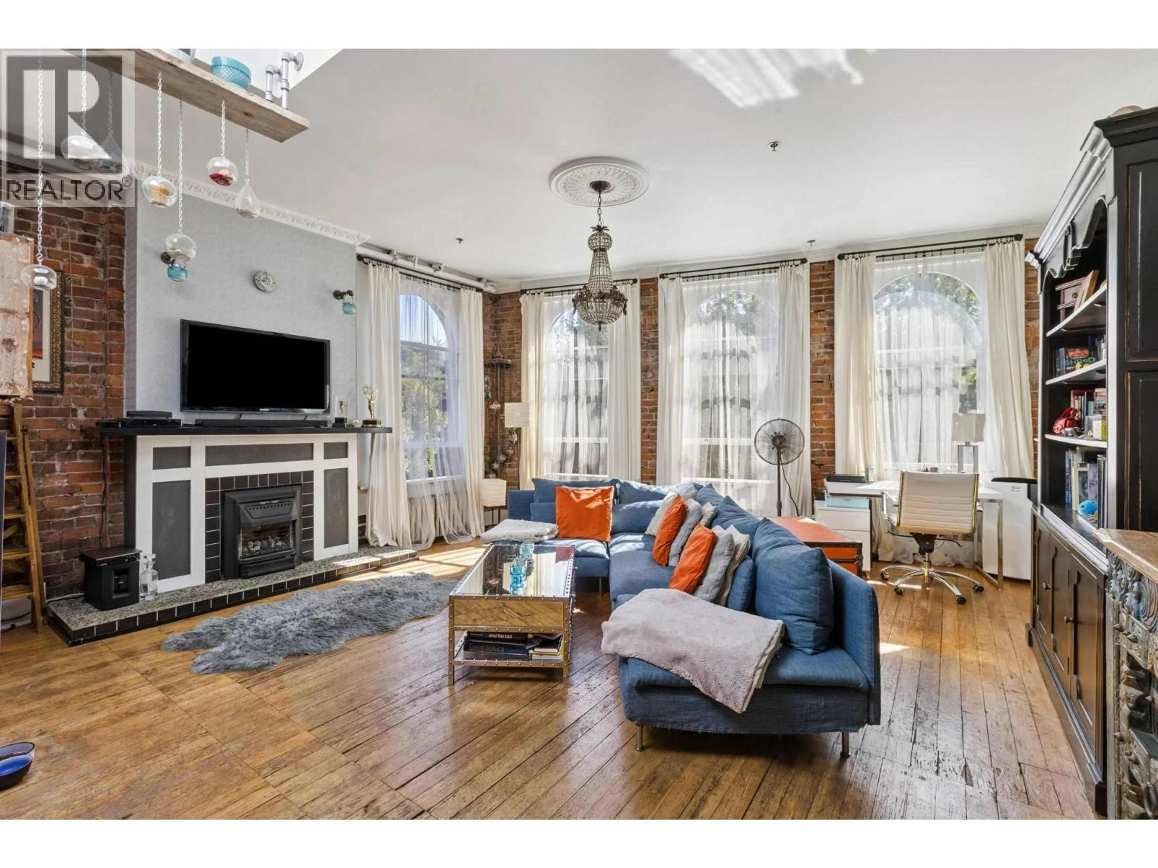 Living room with furniture, unknown for 5 - 229 CARRALL STREET, Vancouver British Columbia V6B2J2