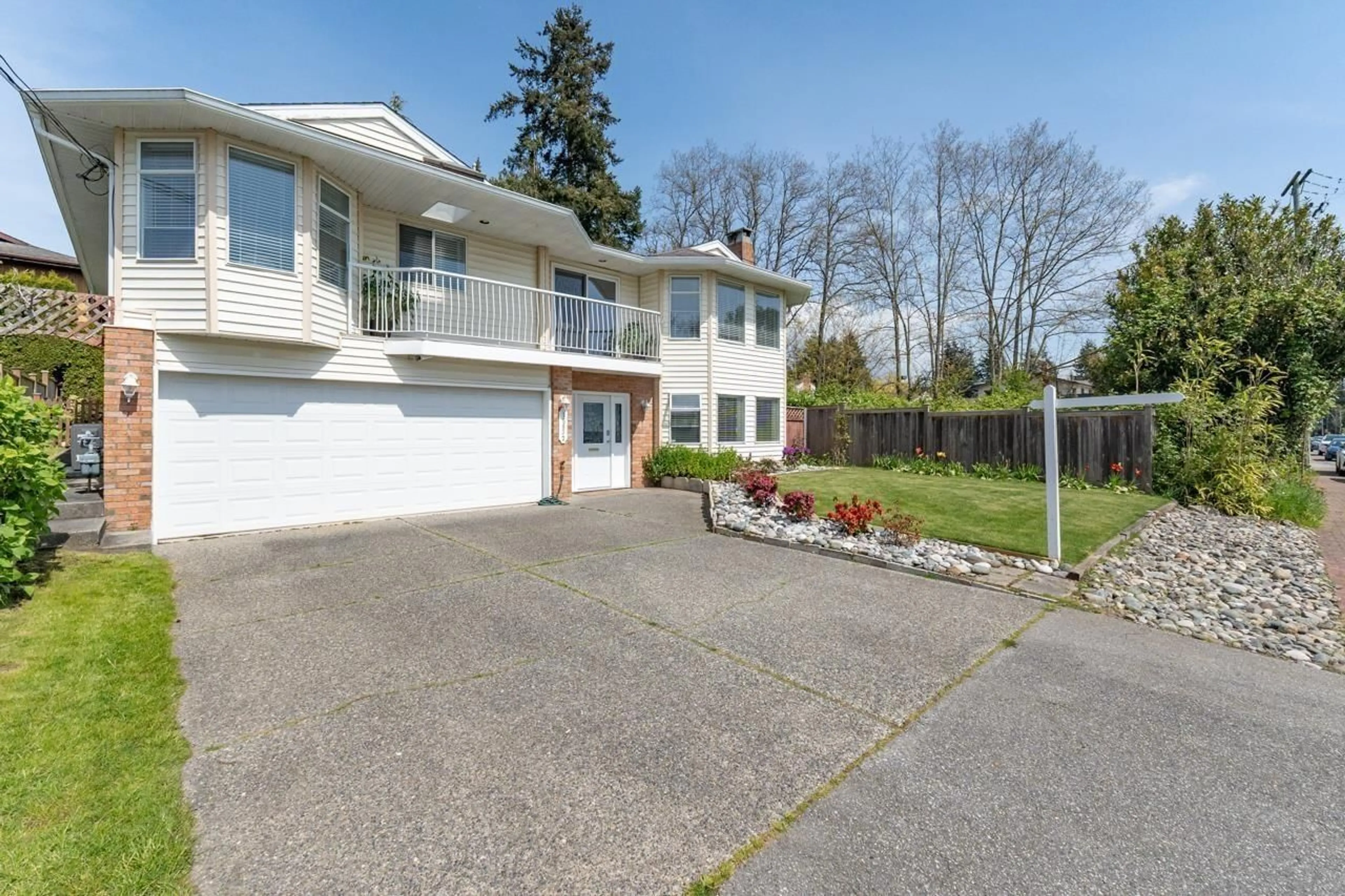 Unknown for 15837 PACIFIC, White Rock British Columbia V4B1S8