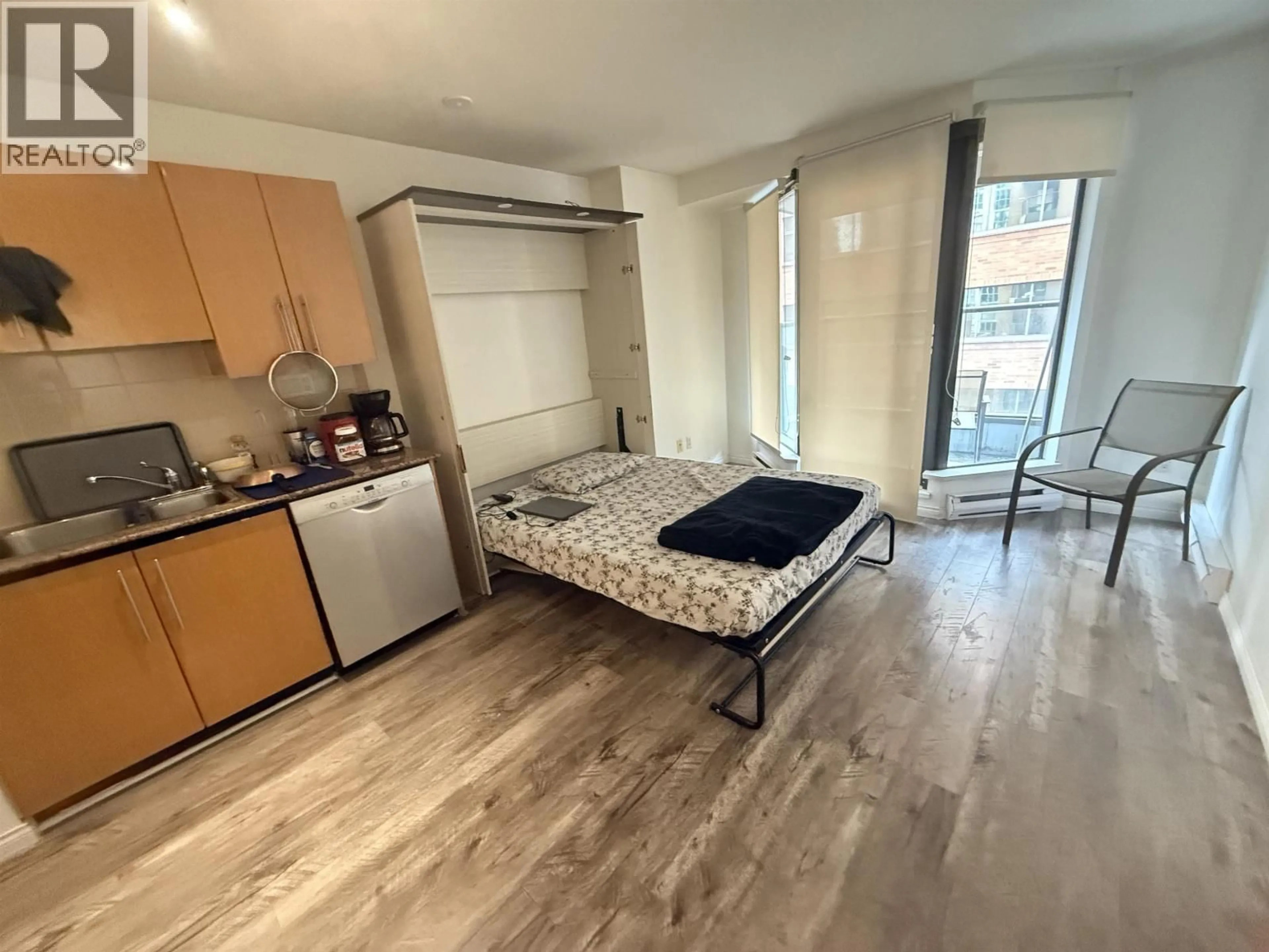 A pic of a room for 710 - 1189 HOWE STREET, Vancouver British Columbia V6Z2X4
