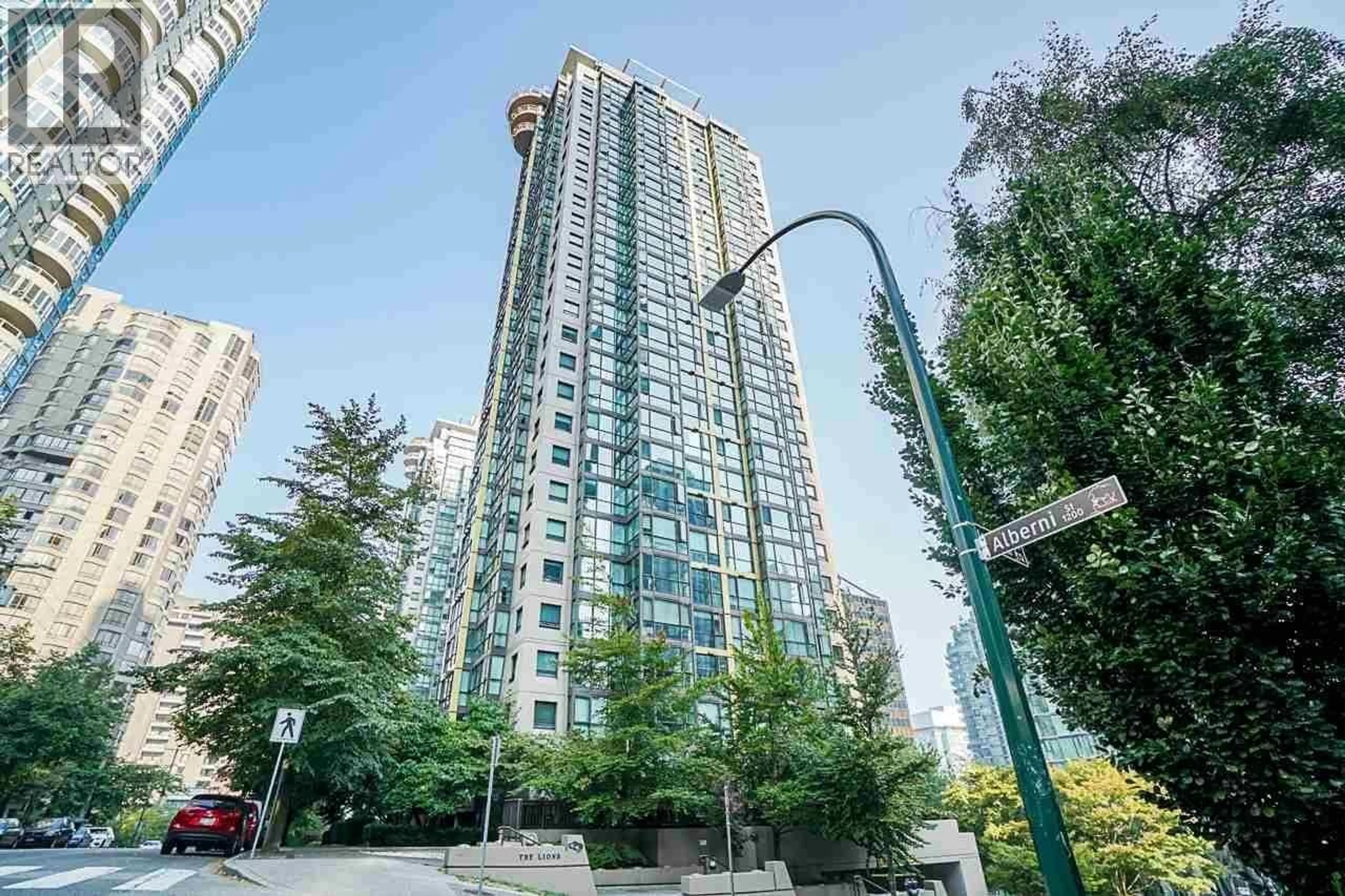 Patio, city buildings view from balcony for 1010 - 1331 ALBERNI STREET, Vancouver British Columbia V6E4S1