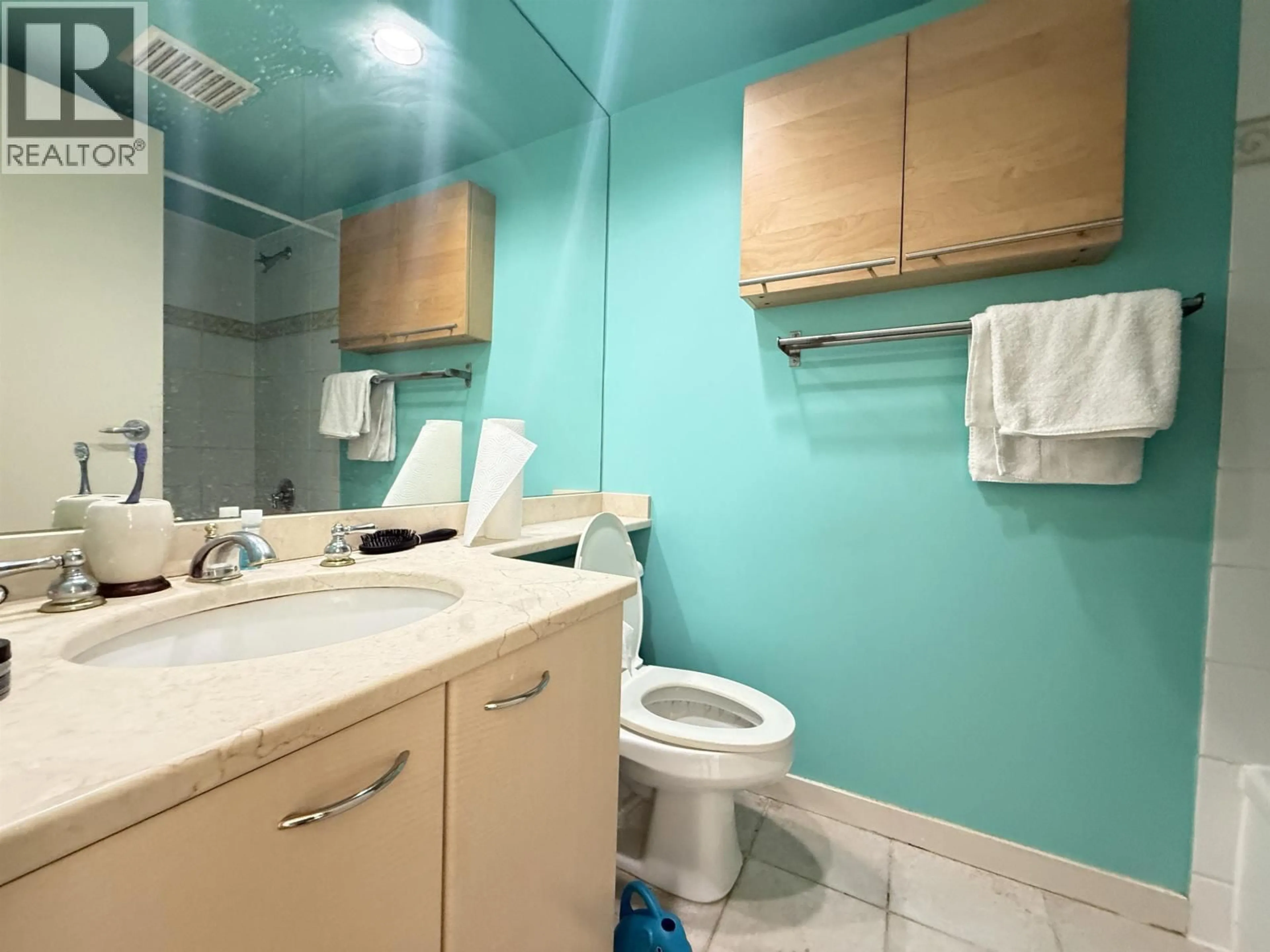 Standard bathroom, unknown for 1010 - 1331 ALBERNI STREET, Vancouver British Columbia V6E4S1
