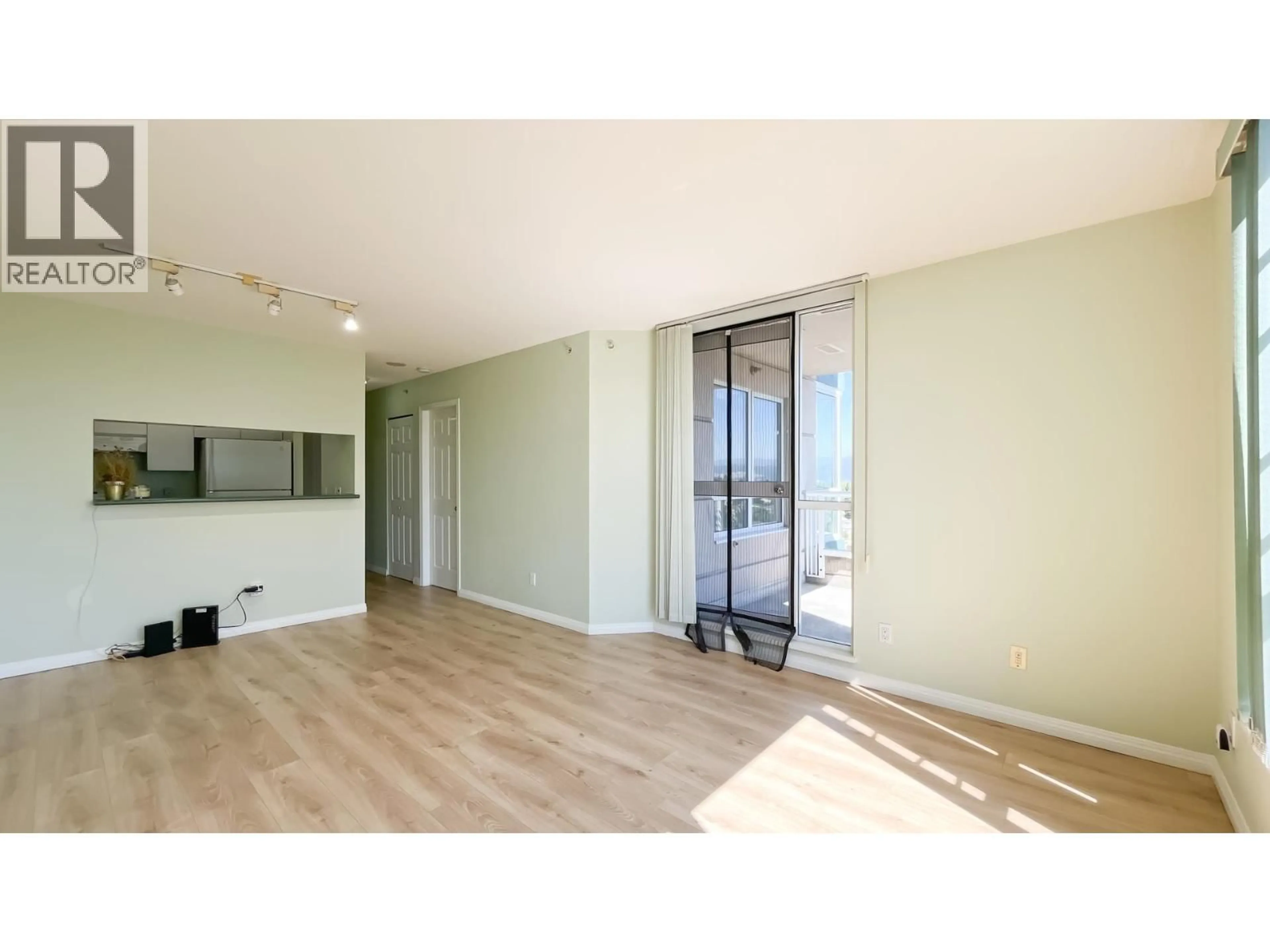 A pic of a room for 1508 - 5189 GASTON STREET, Vancouver British Columbia V5R6C7