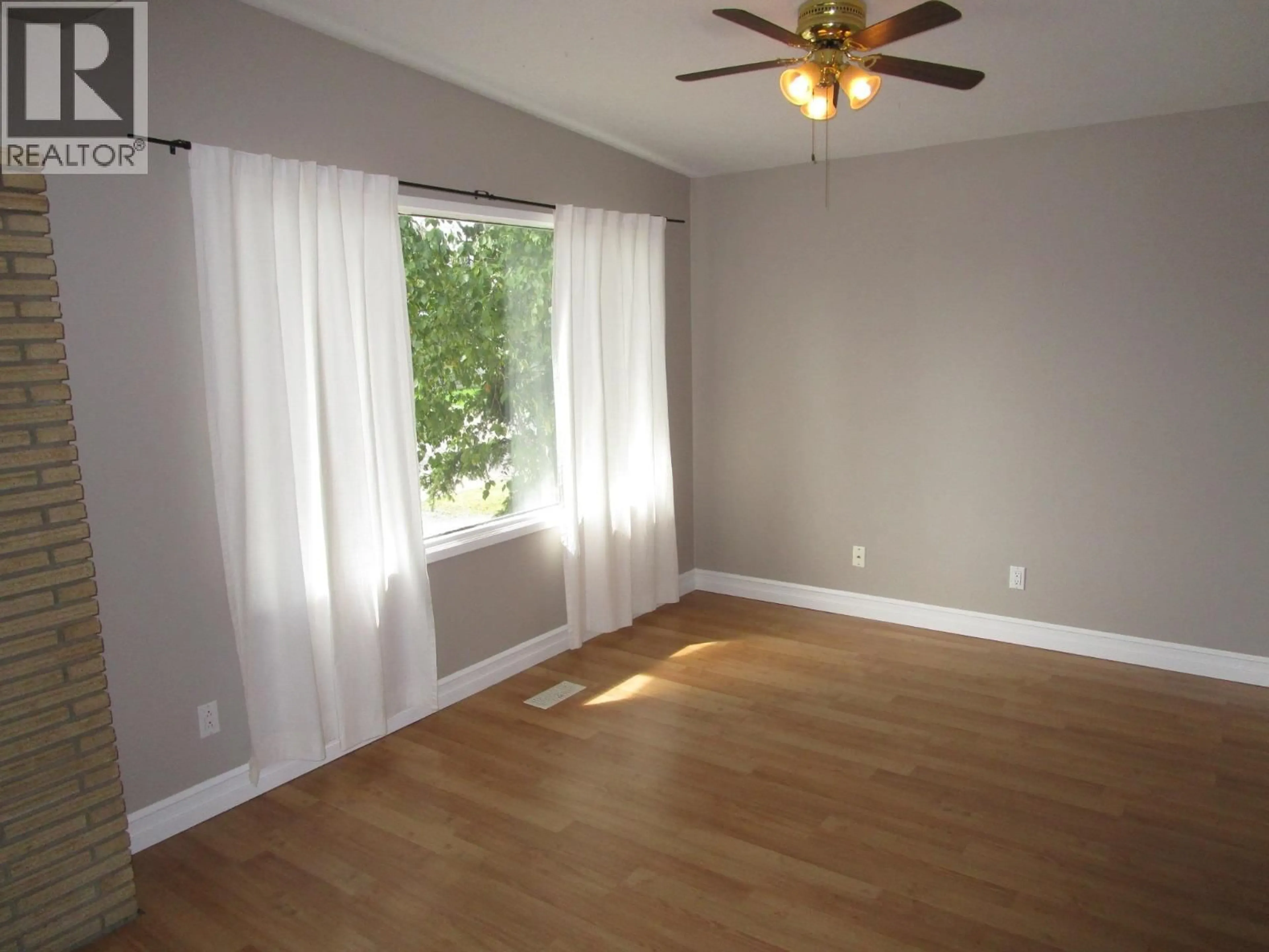 A pic of a room for 288 NICHOLSON STREET, Prince George British Columbia V2M3L9