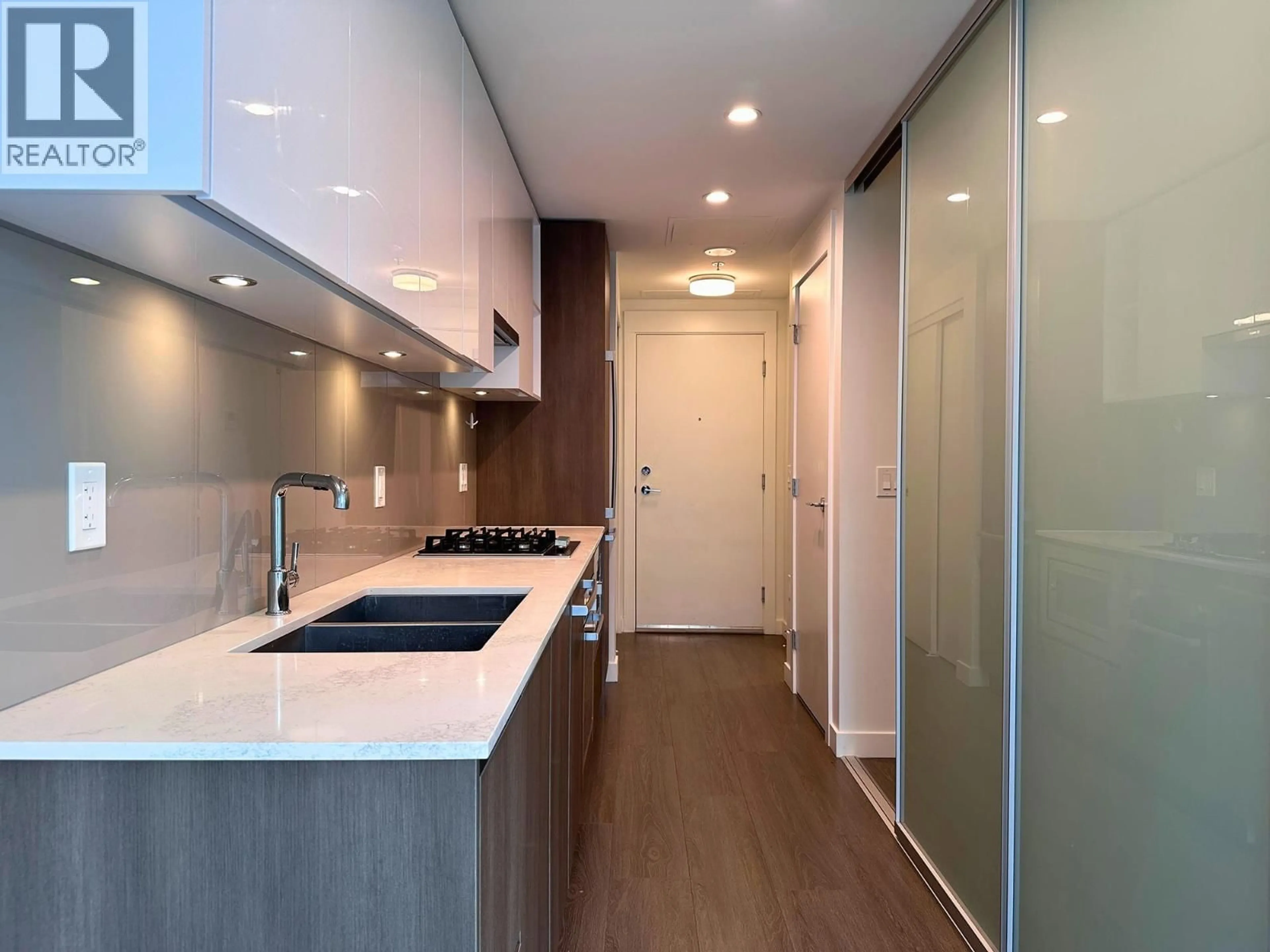 Standard kitchen, unknown for 302 - 618 CARNARVON STREET, New Westminster British Columbia V3M0N9