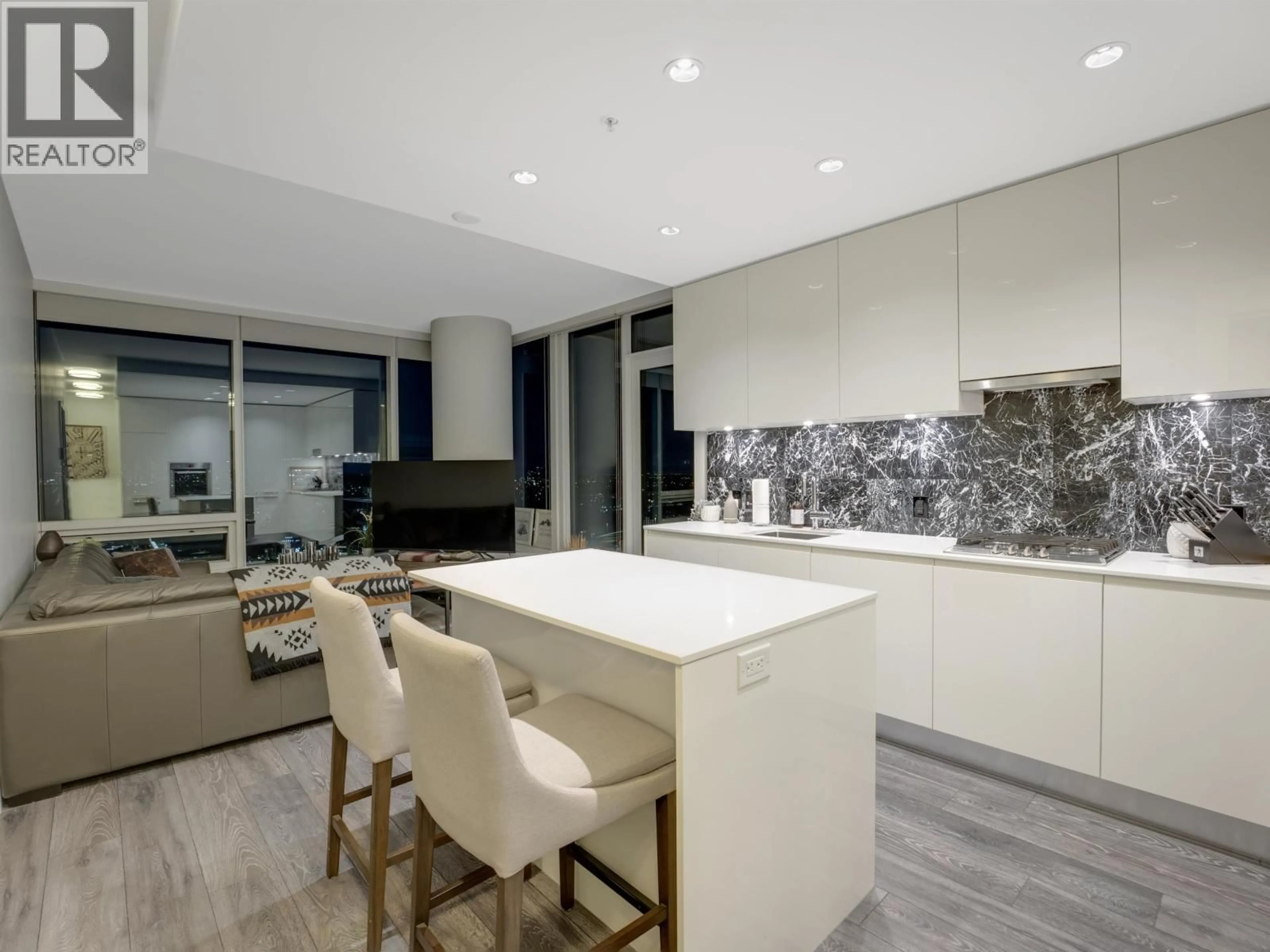 Open concept kitchen, ceramic/tile floor for 5706 - 4510 HALIFAX WAY, Burnaby British Columbia V5C0K4