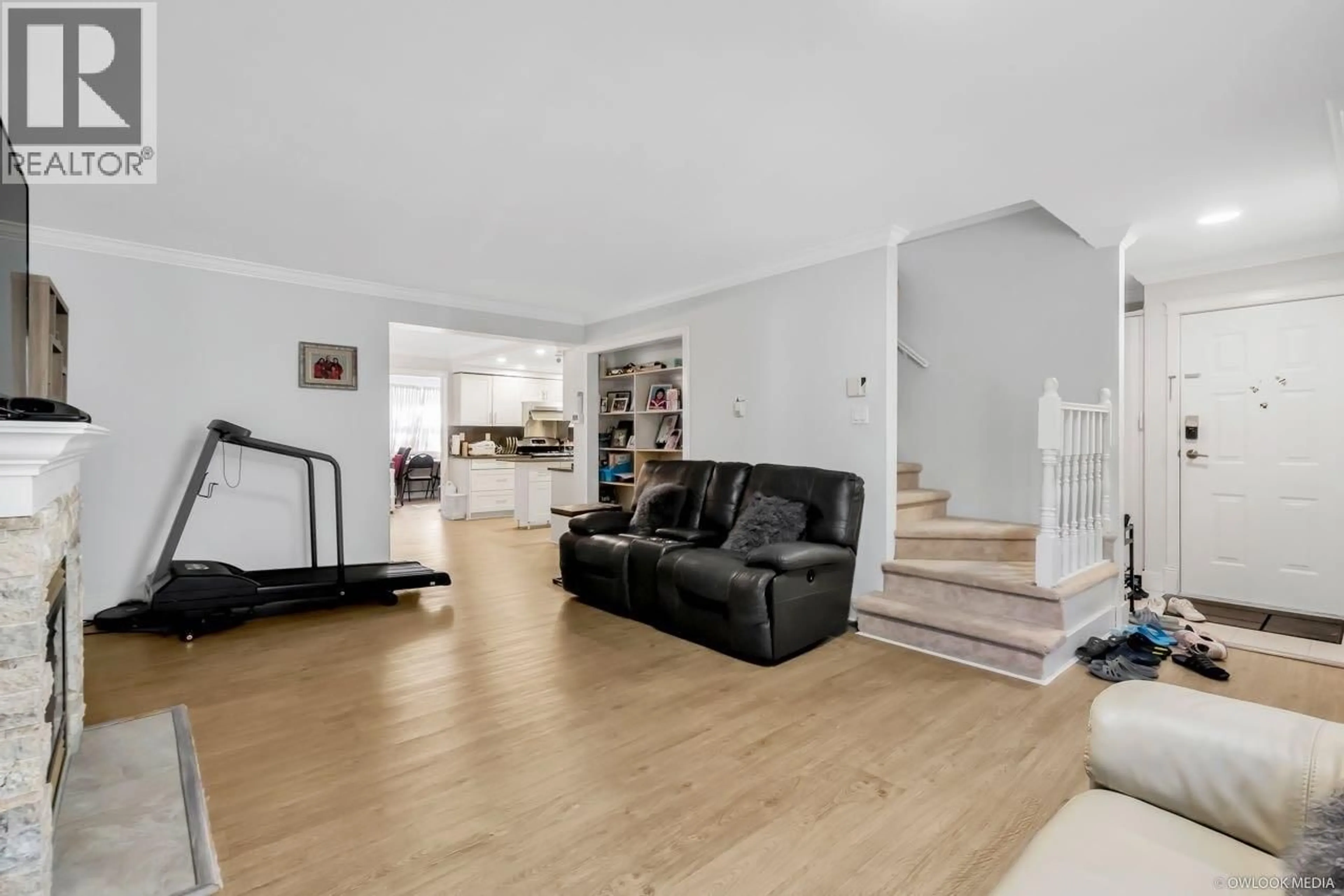Unknown for 9 - 7833 ST. ALBANS ROAD, Richmond British Columbia V6Y2K8