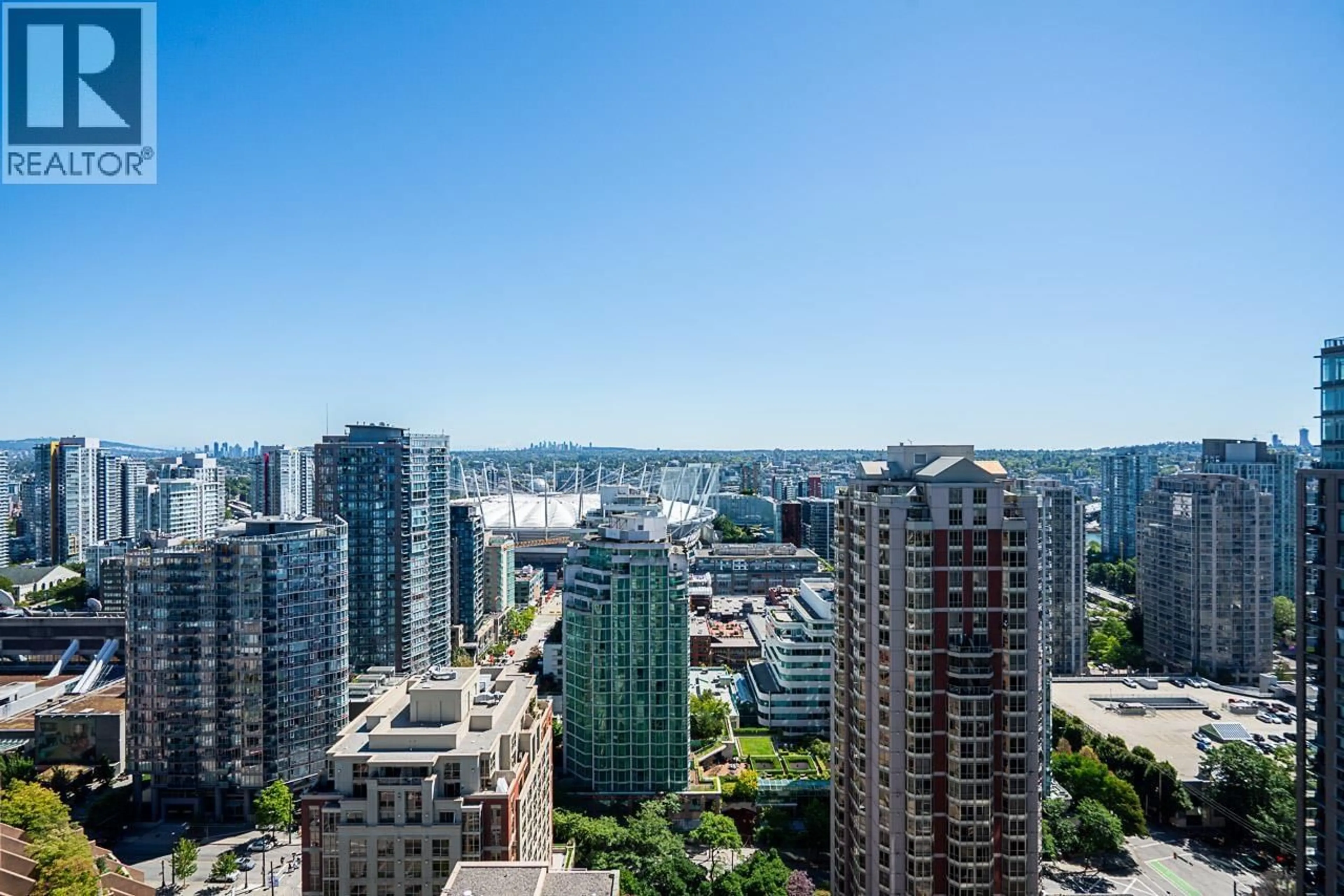 A pic from outside/outdoor area/front of a property/back of a property/a pic from drone, city buildings view from balcony for 2906 - 833 HOMER STREET, Vancouver British Columbia V6B0H4