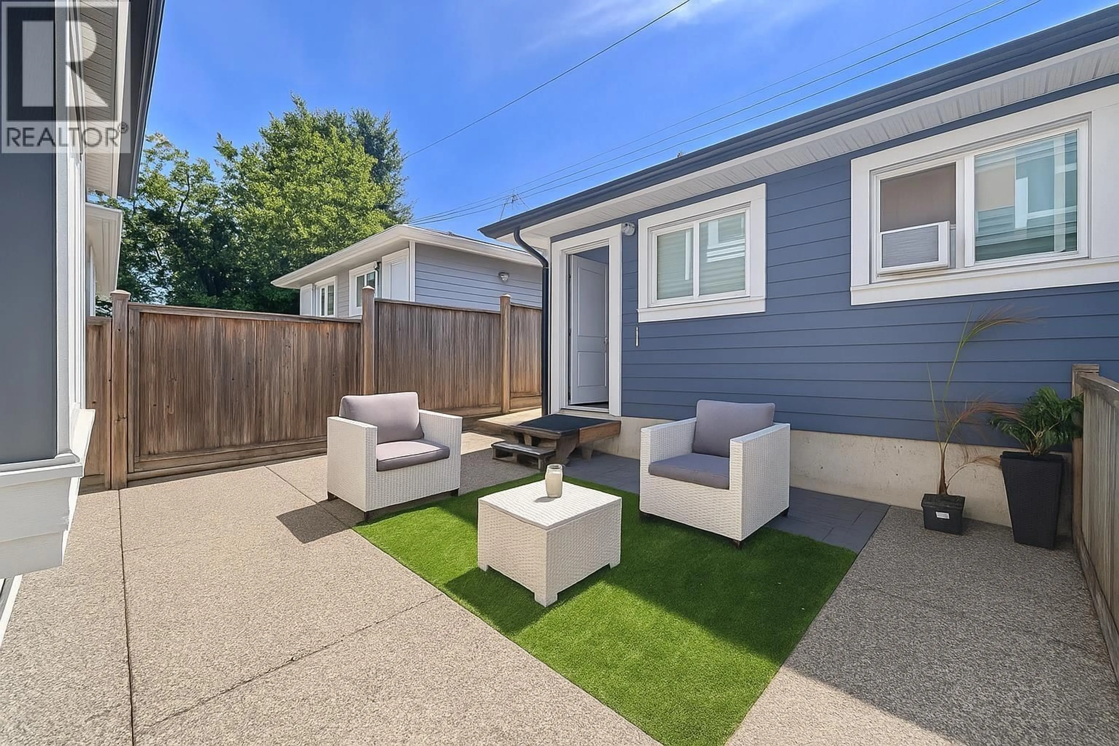 Unknown for 5078 NORFOLK STREET, Burnaby British Columbia V5G1G1