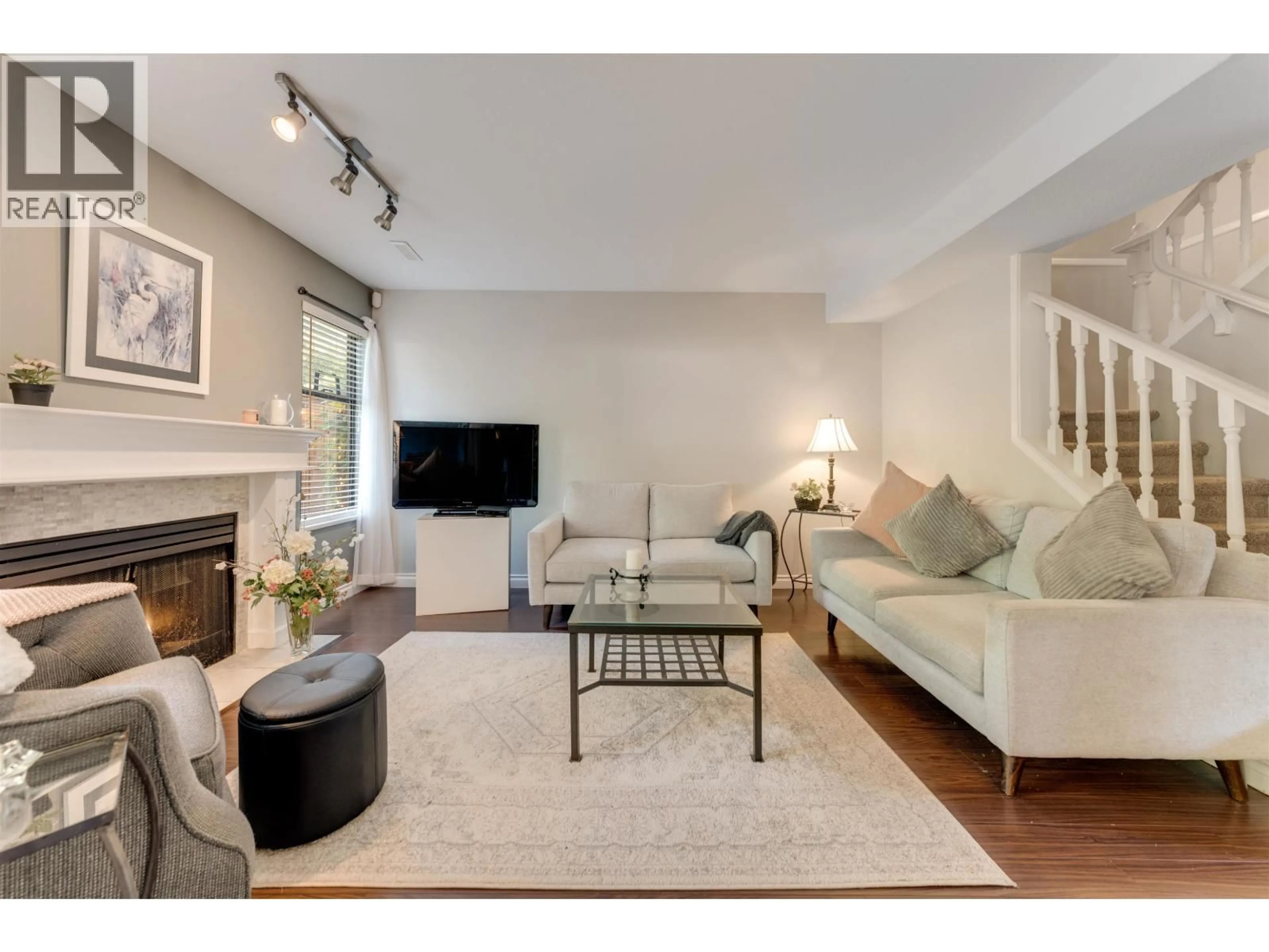 Living room with furniture, unknown for 11 - 20681 THORNE AVENUE, Maple Ridge British Columbia V2X8G2
