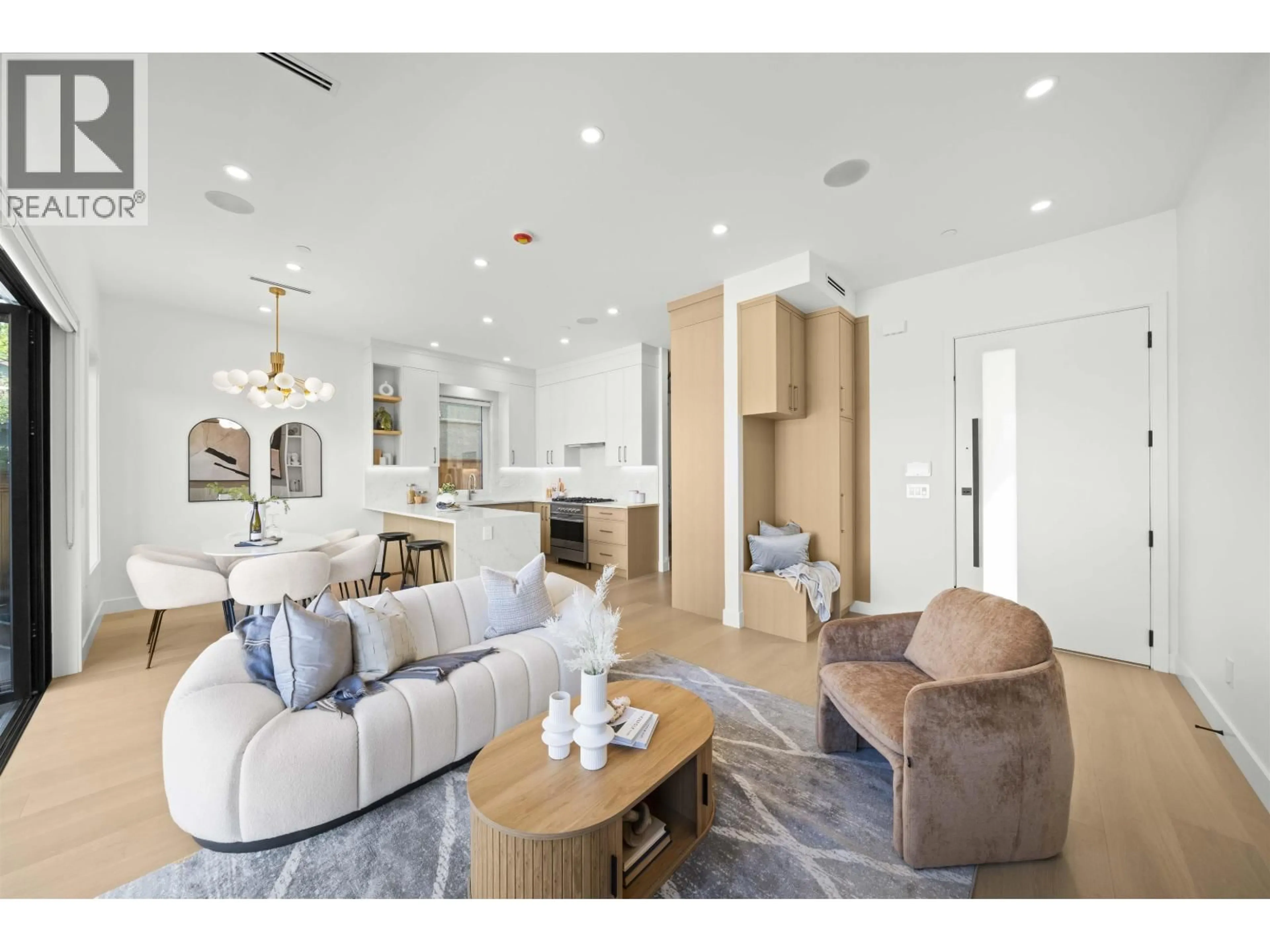 Living room with furniture, unknown for 2 - 6461 PRINCE EDWARD STREET, Vancouver British Columbia V3W0Y3