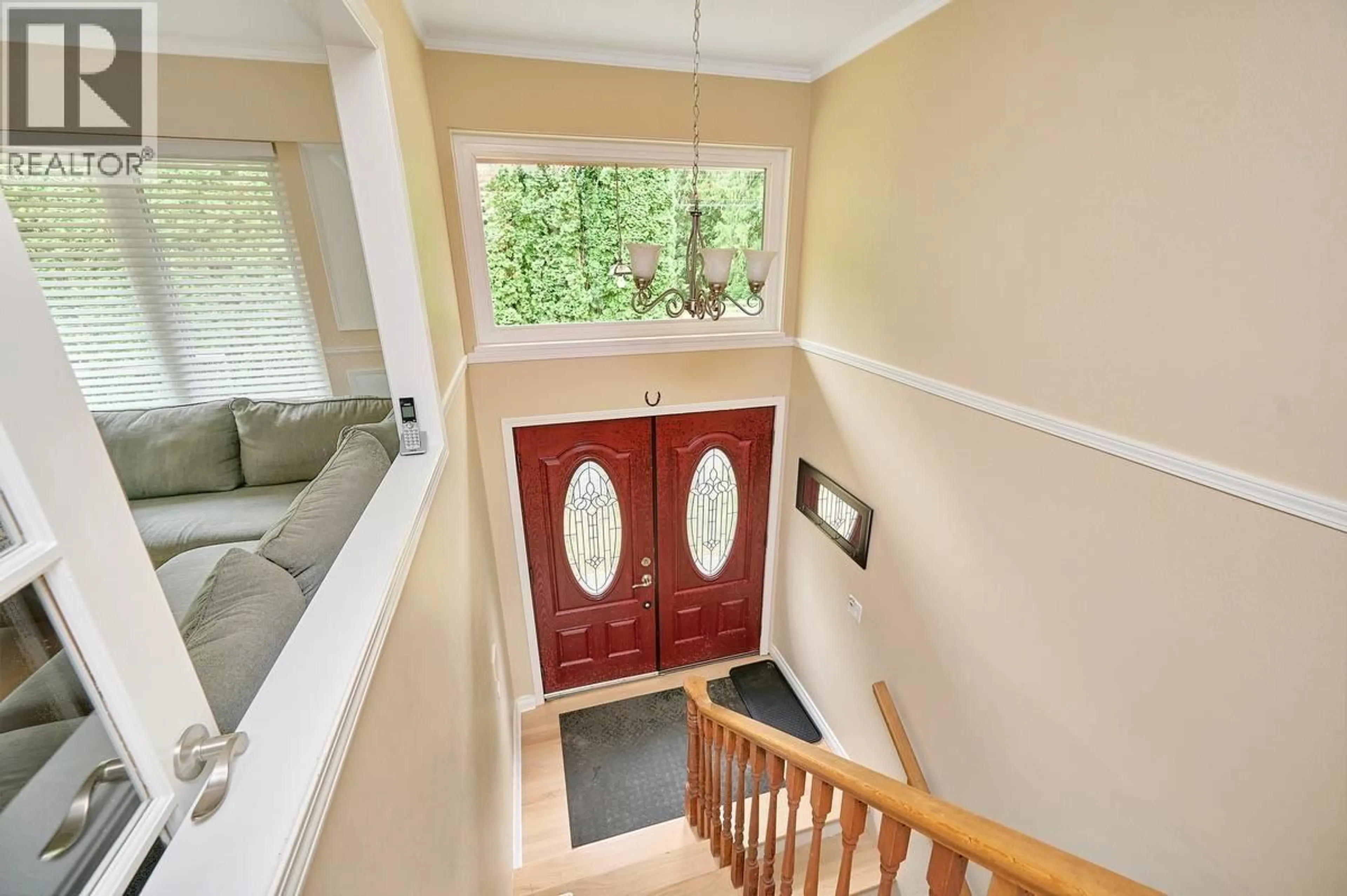 Indoor entryway for 22939 128 AVENUE, Maple Ridge British Columbia V2X4R7