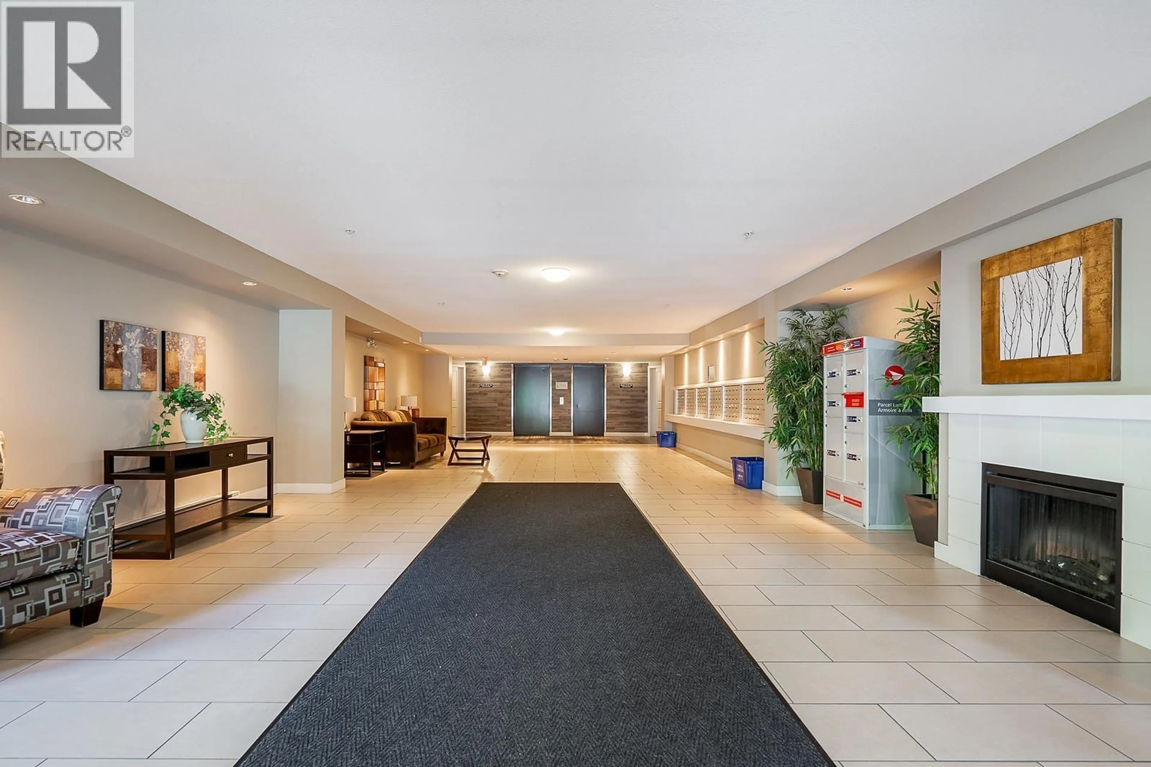 Lobby for 101 - 12248 224 STREET, Maple Ridge British Columbia V2X8W6