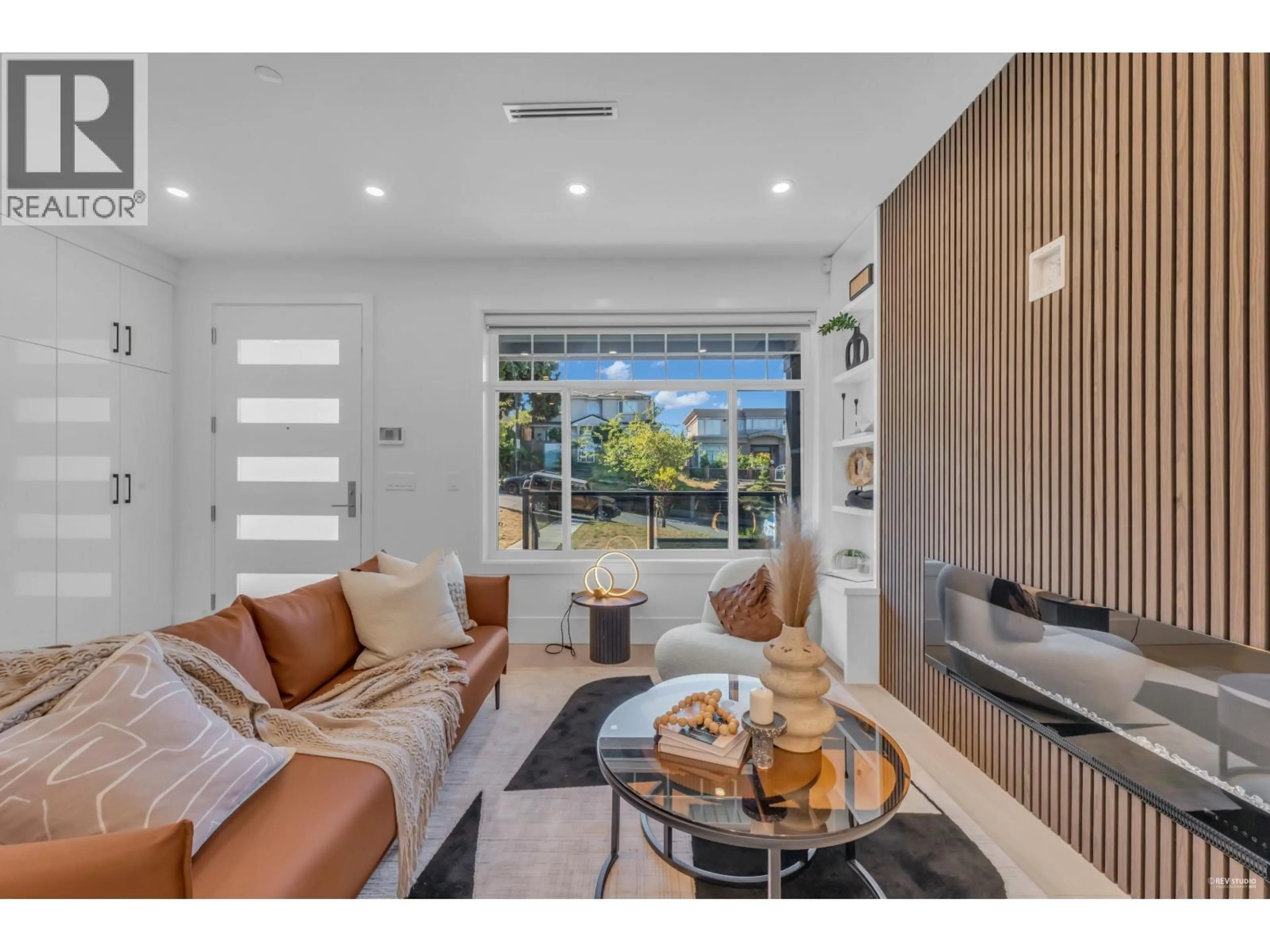Living room with furniture, unknown for 3621 YALE STREET, Vancouver British Columbia V5K1C7