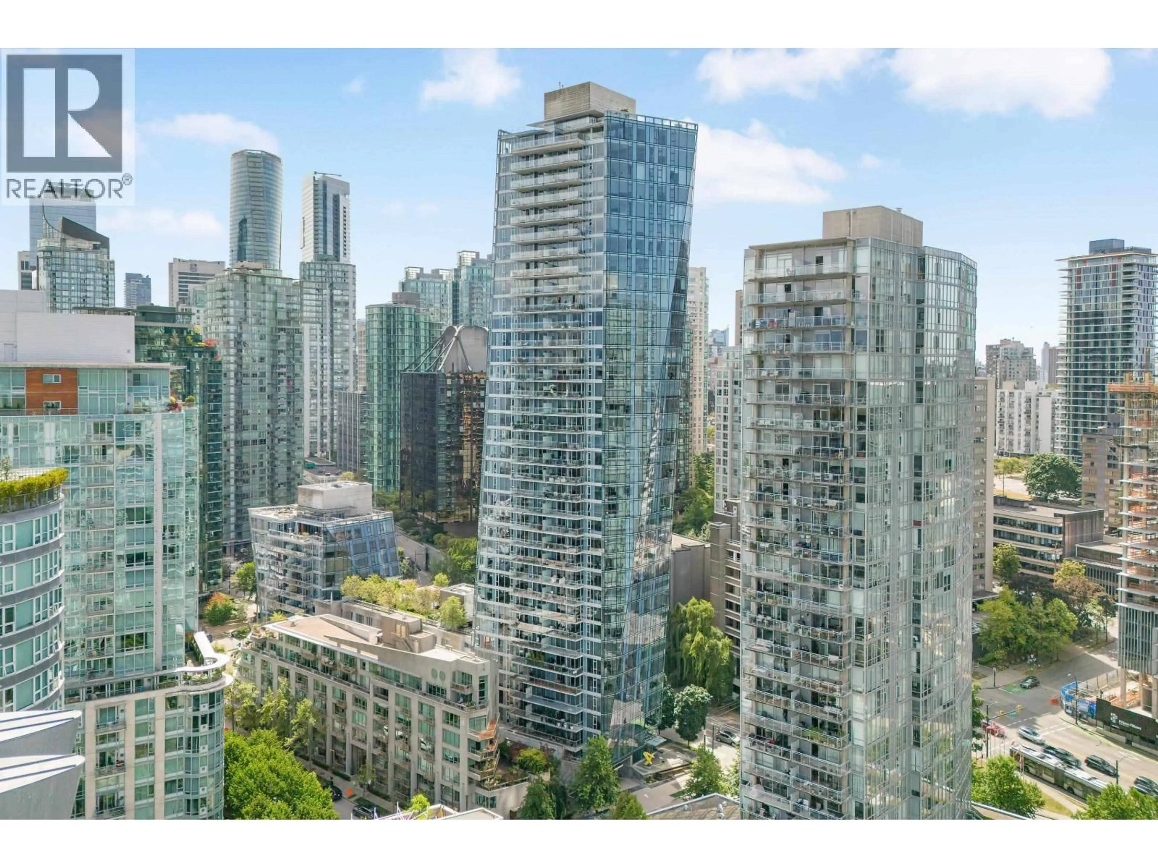 A pic from outside/outdoor area/front of a property/back of a property/a pic from drone, city buildings view from balcony for 601 - 1499 PENDER STREET, Vancouver British Columbia V6G0A7