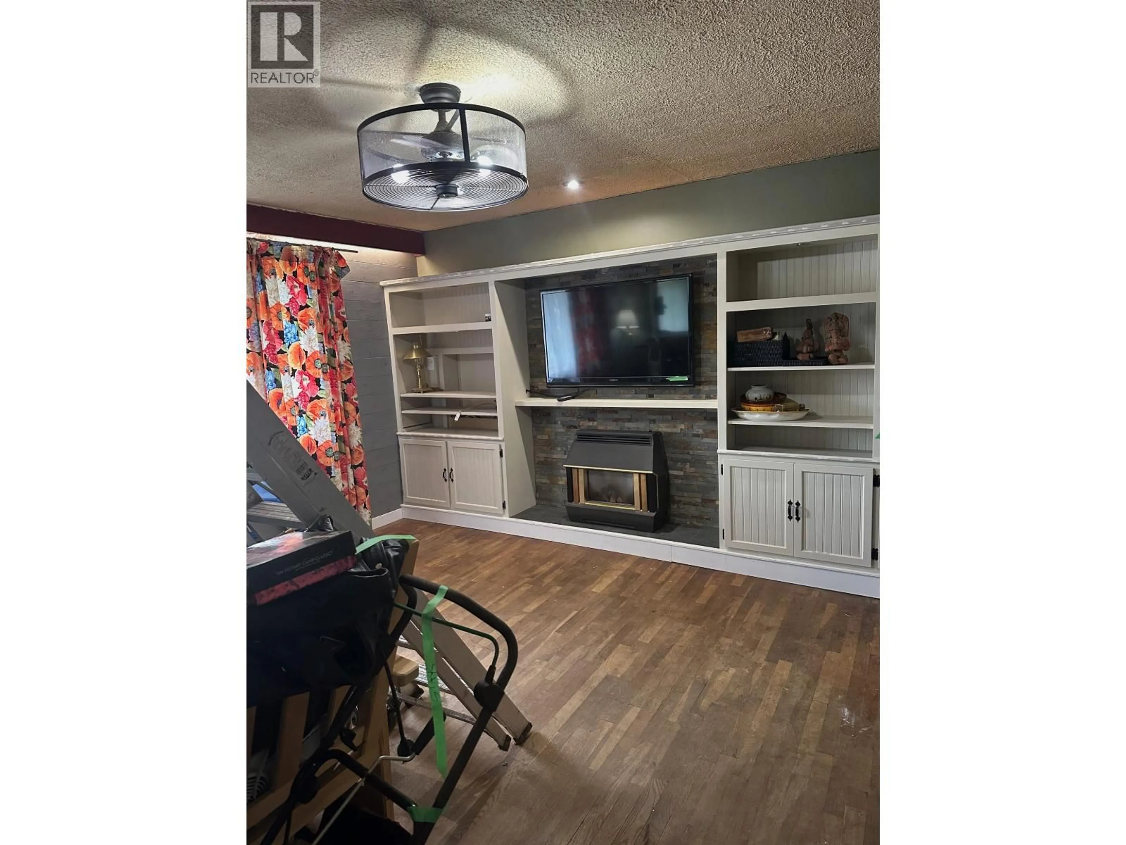 Home theater for 11624 212 STREET, Maple Ridge British Columbia V2X4Z5