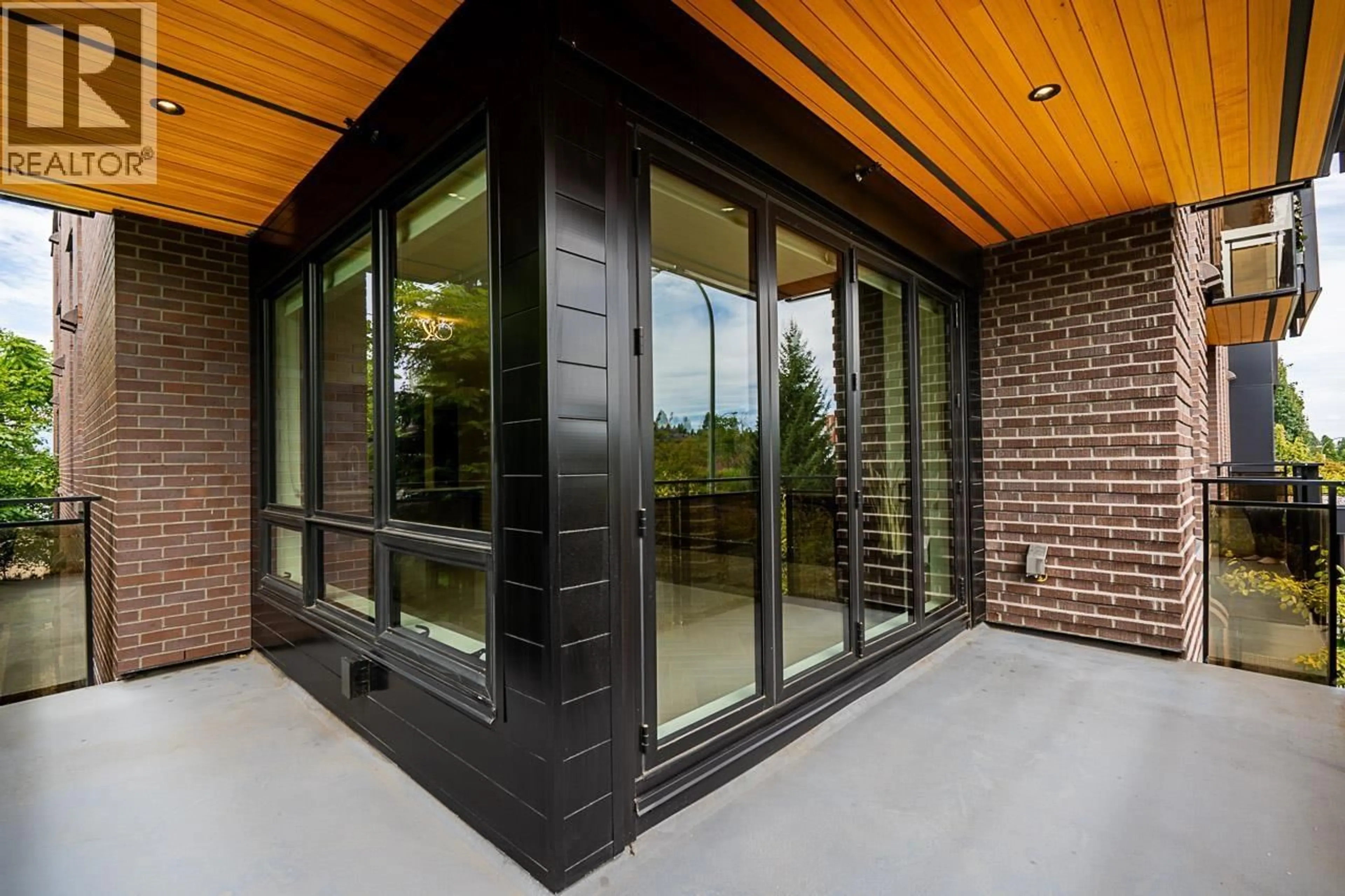 Unknown for 203 - 633 KING EDWARD AVENUE, Vancouver British Columbia V5Z2C6