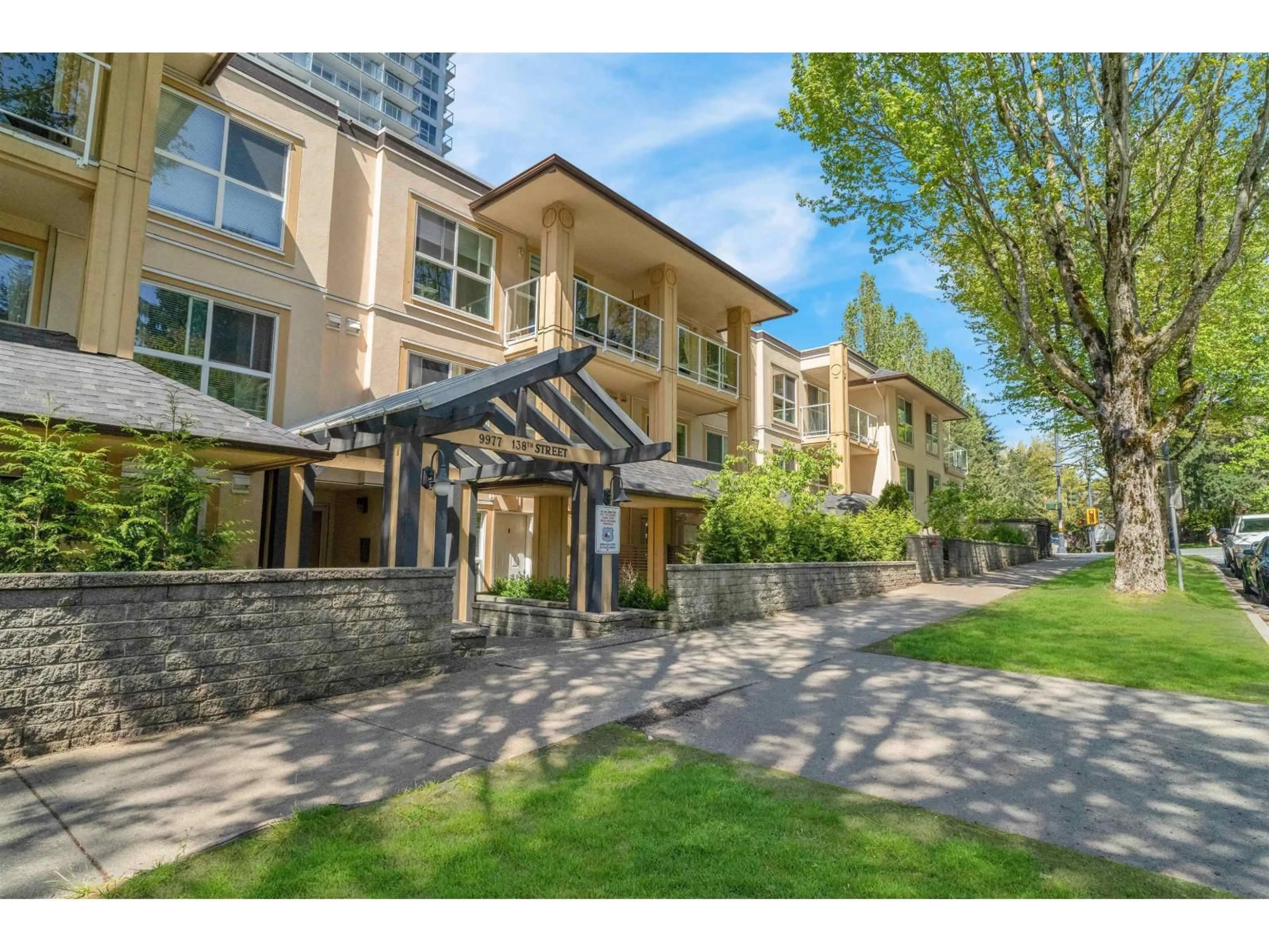 Unknown for 24 - 9977 138, Surrey British Columbia V3T5E4