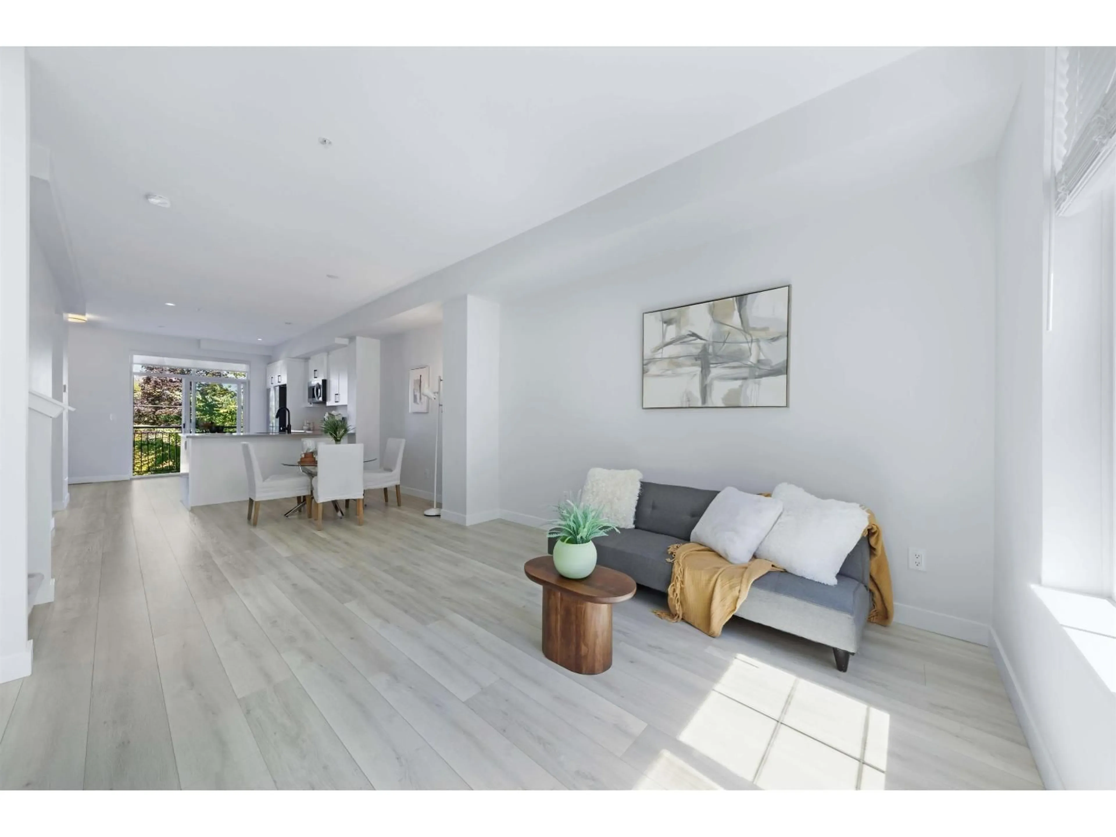 Living room with furniture, unknown for 139 - 20180 84, Langley British Columbia V2Y3N5