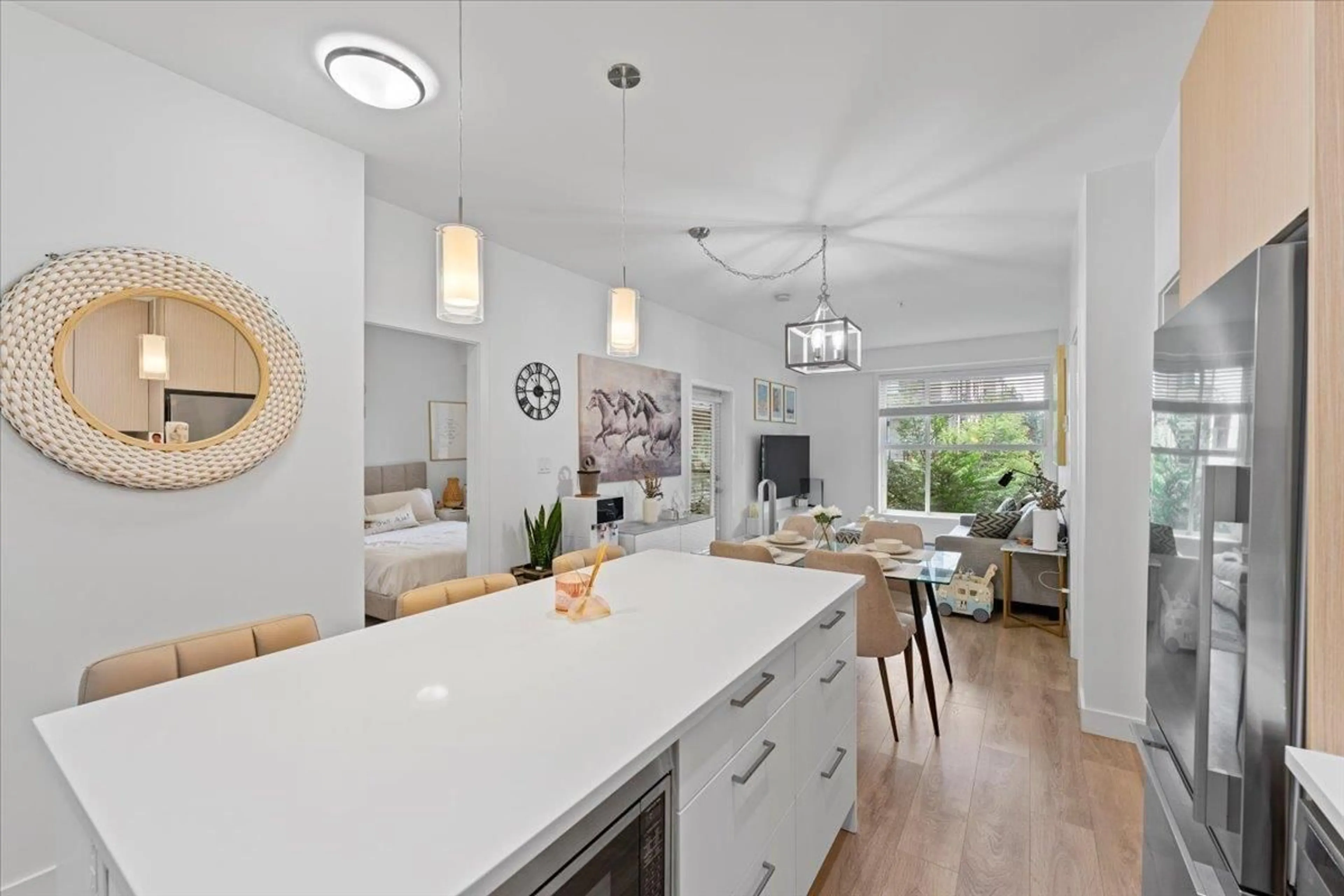 Open concept kitchen, unknown for 202 - 7809 209, Langley British Columbia V2Y3N6
