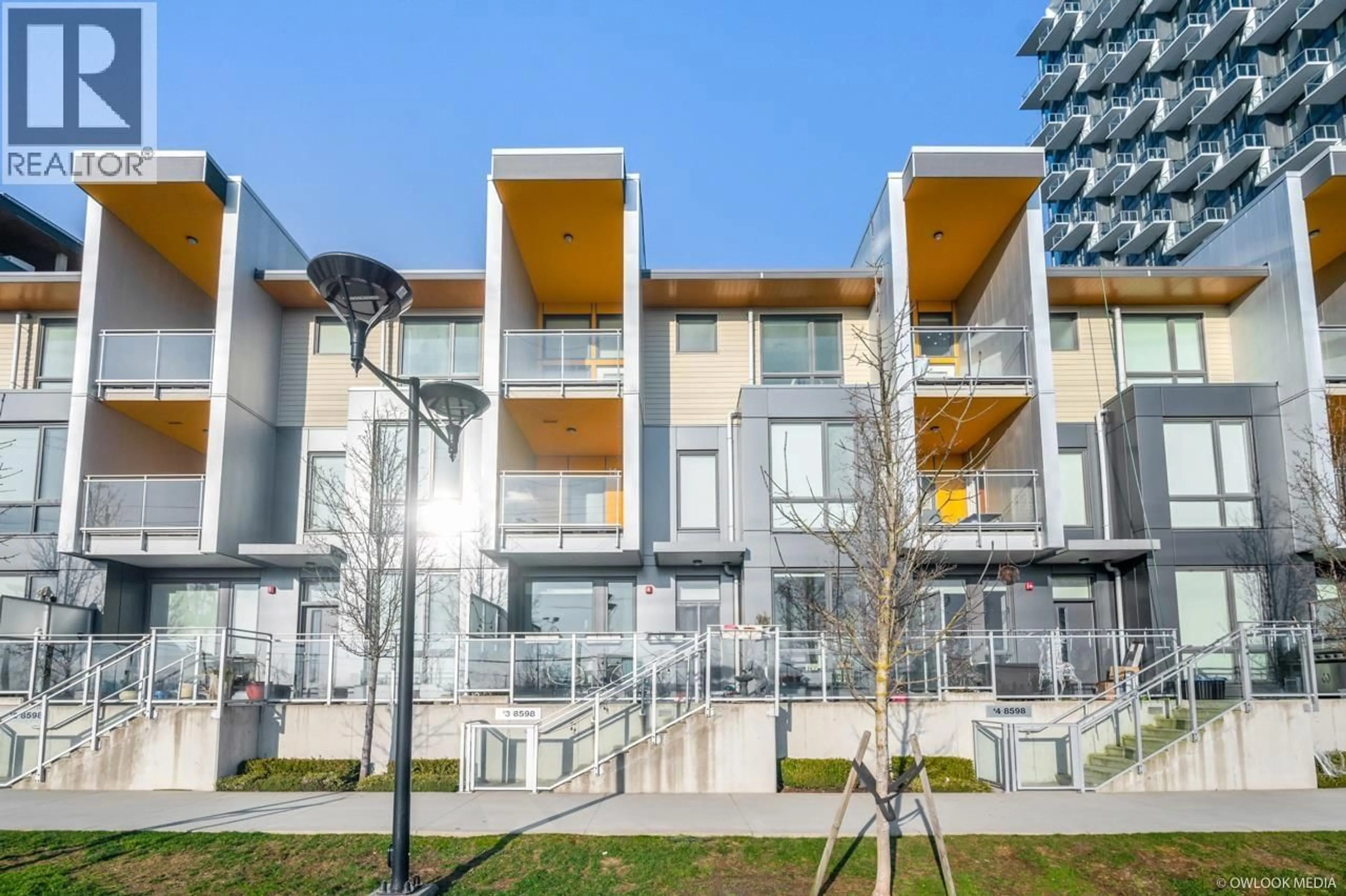 Patio, street for 3 - 8598 RIVER DISTRICT CROSSING, Vancouver British Columbia V5S0C1