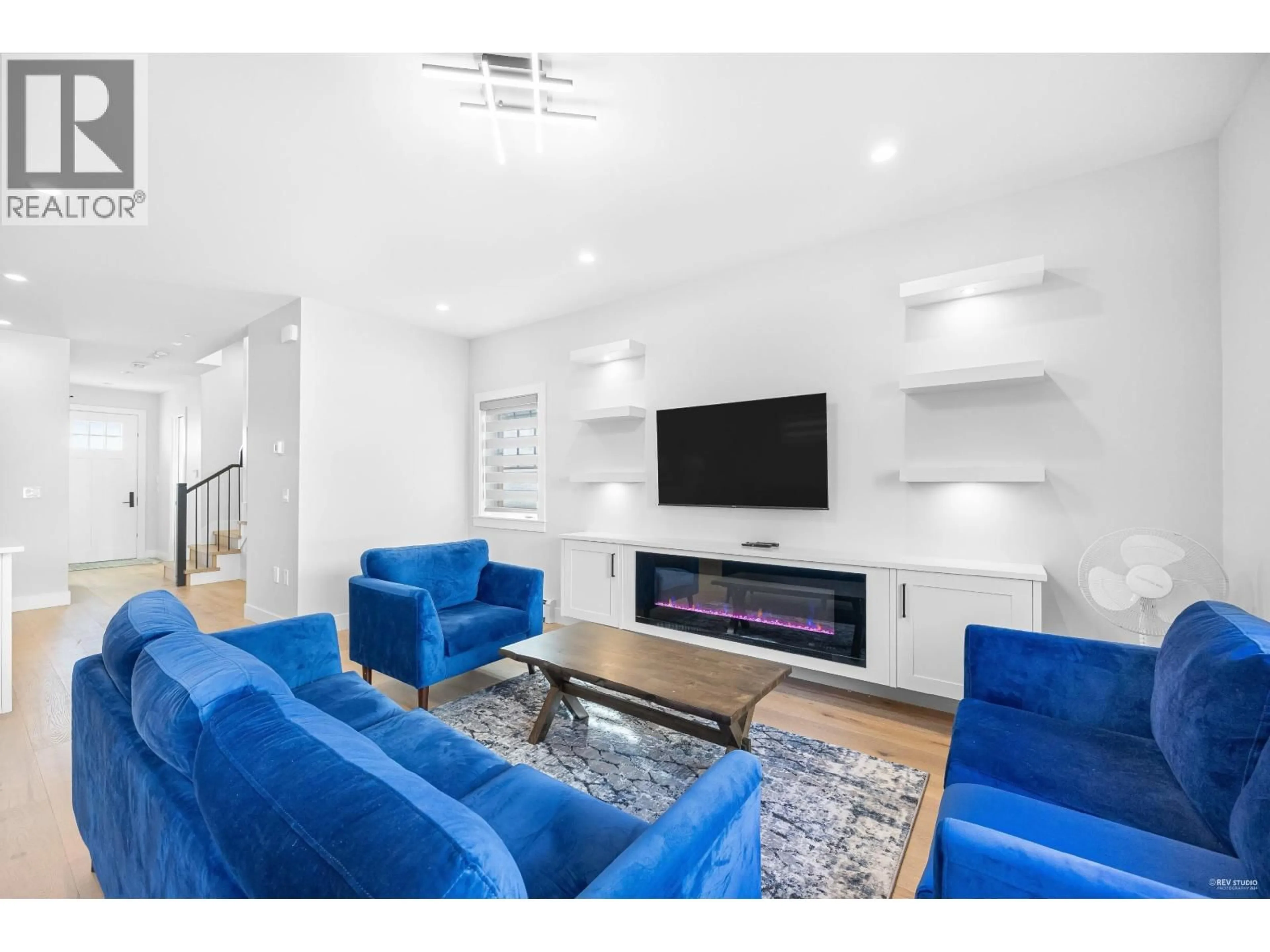 Home theater for 4911A 53 STREET, Delta British Columbia V4K2Z3