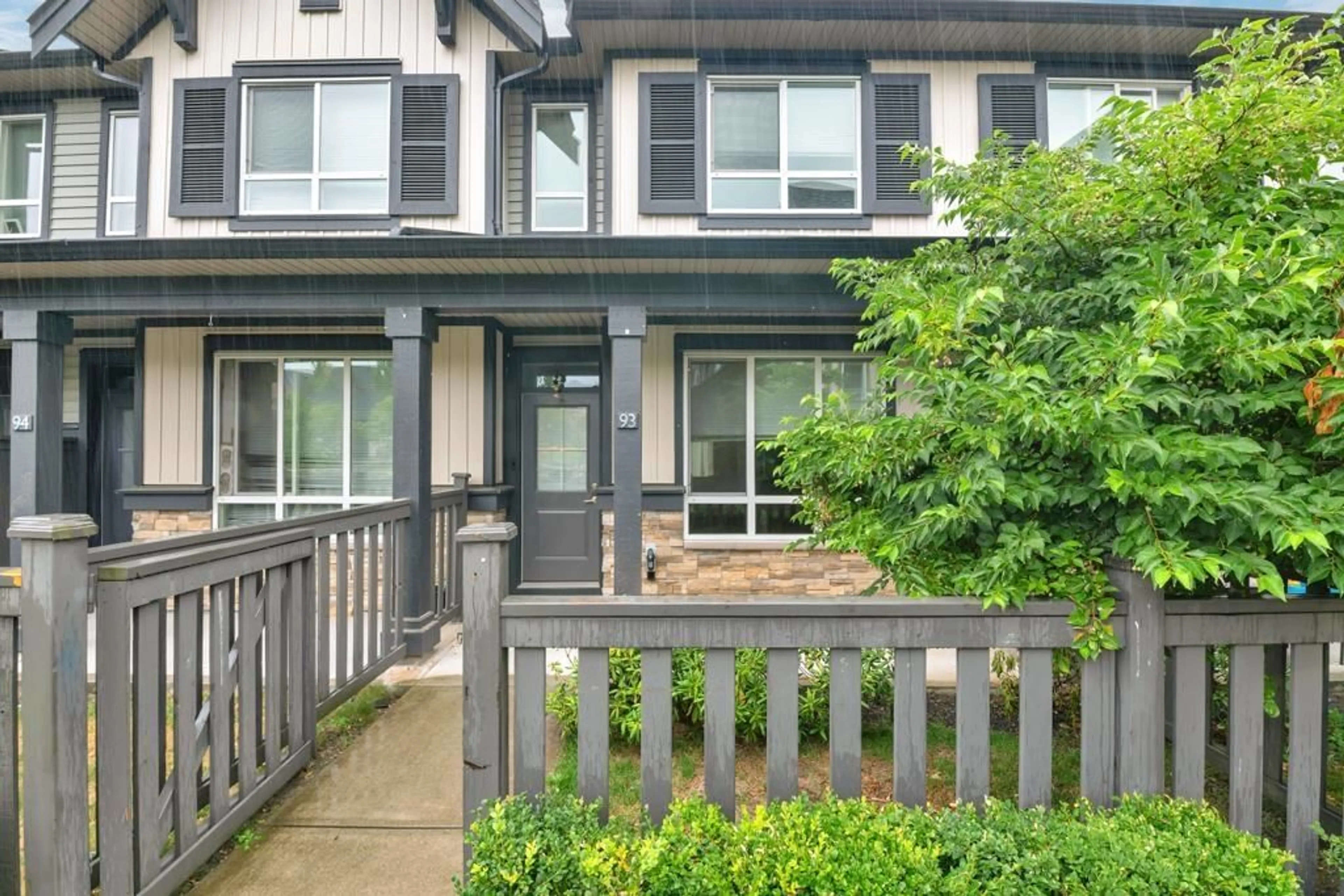 Patio, street for 93 - 30930 WESTRIDGE, Abbotsford British Columbia V2T0H6
