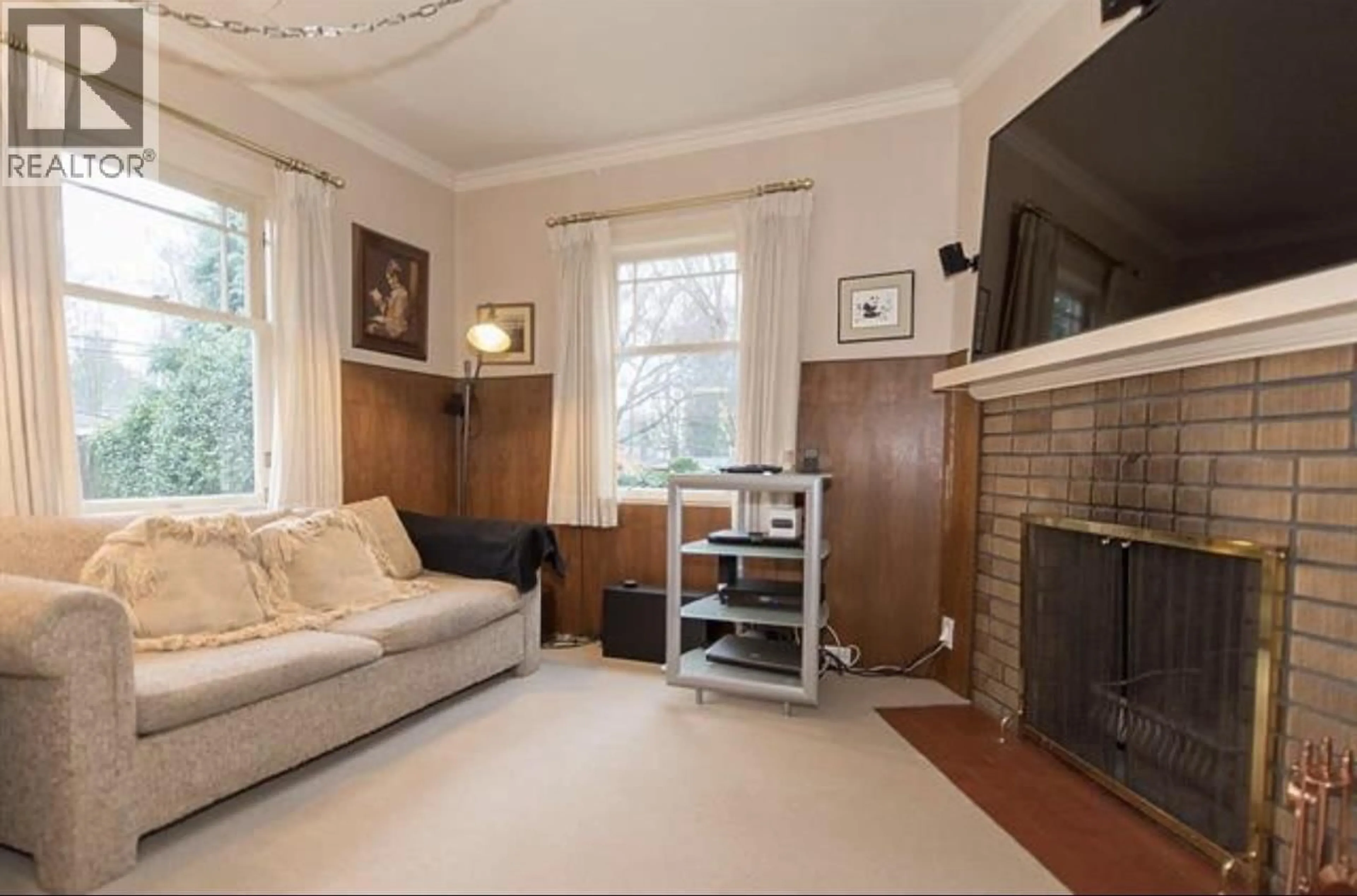 Living room with furniture, unknown for 5870 CARTIER STREET, Vancouver British Columbia V6M3A7