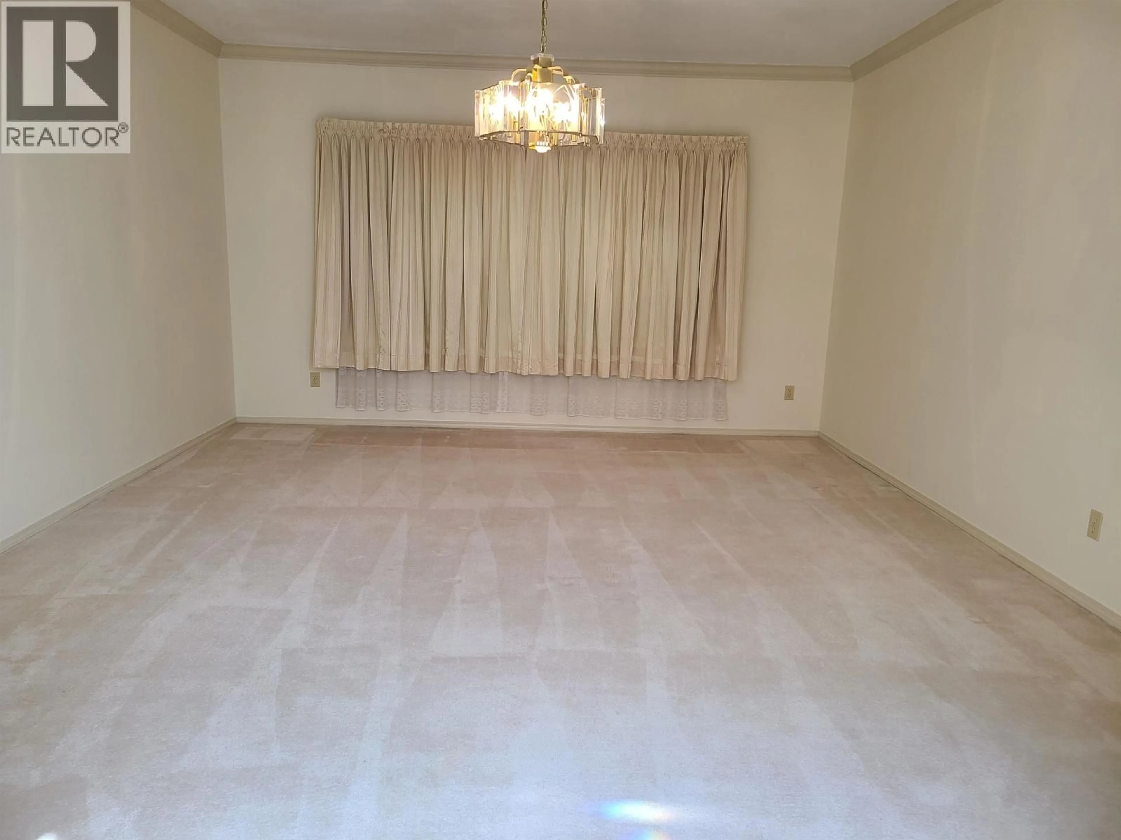 A pic of a room for 2209 36TH AVENUE, Vancouver British Columbia V6M1L4