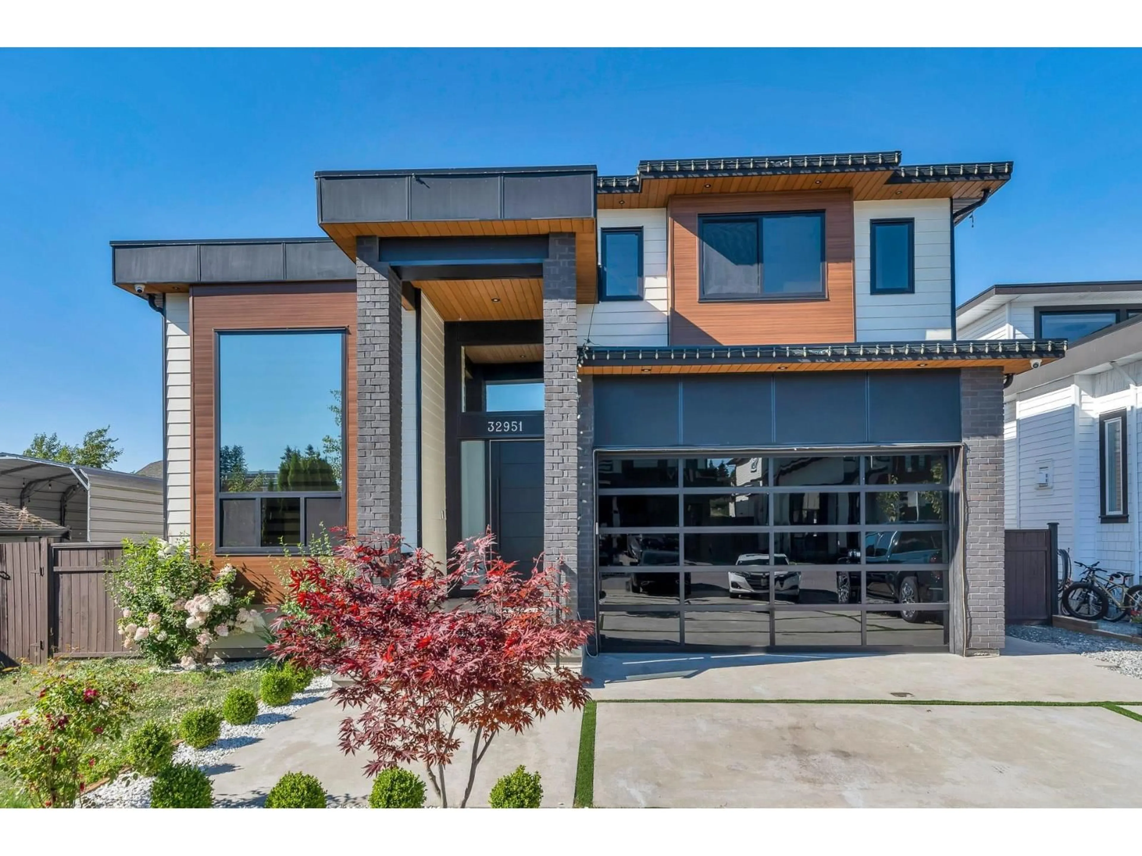 Home with brick exterior material, street for 32951 PEEBLES, Mission British Columbia V2V0H6