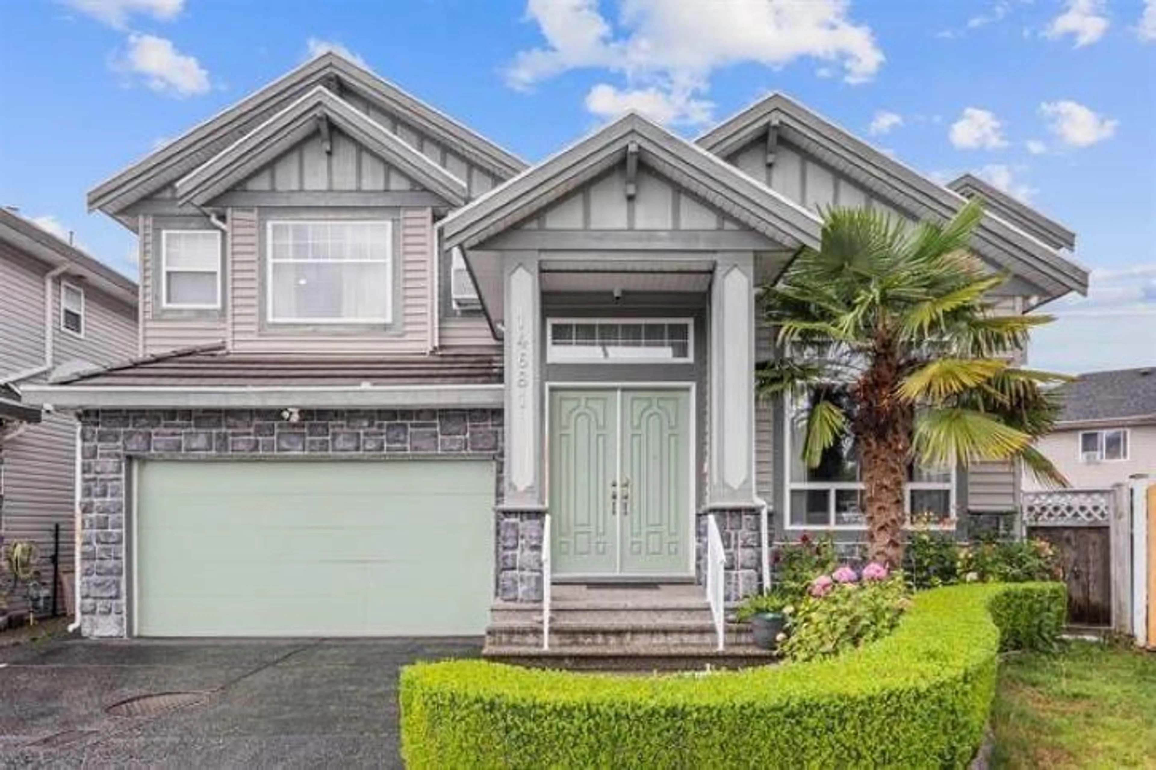Home with vinyl exterior material, street for 14681 78, Surrey British Columbia V3S2T4