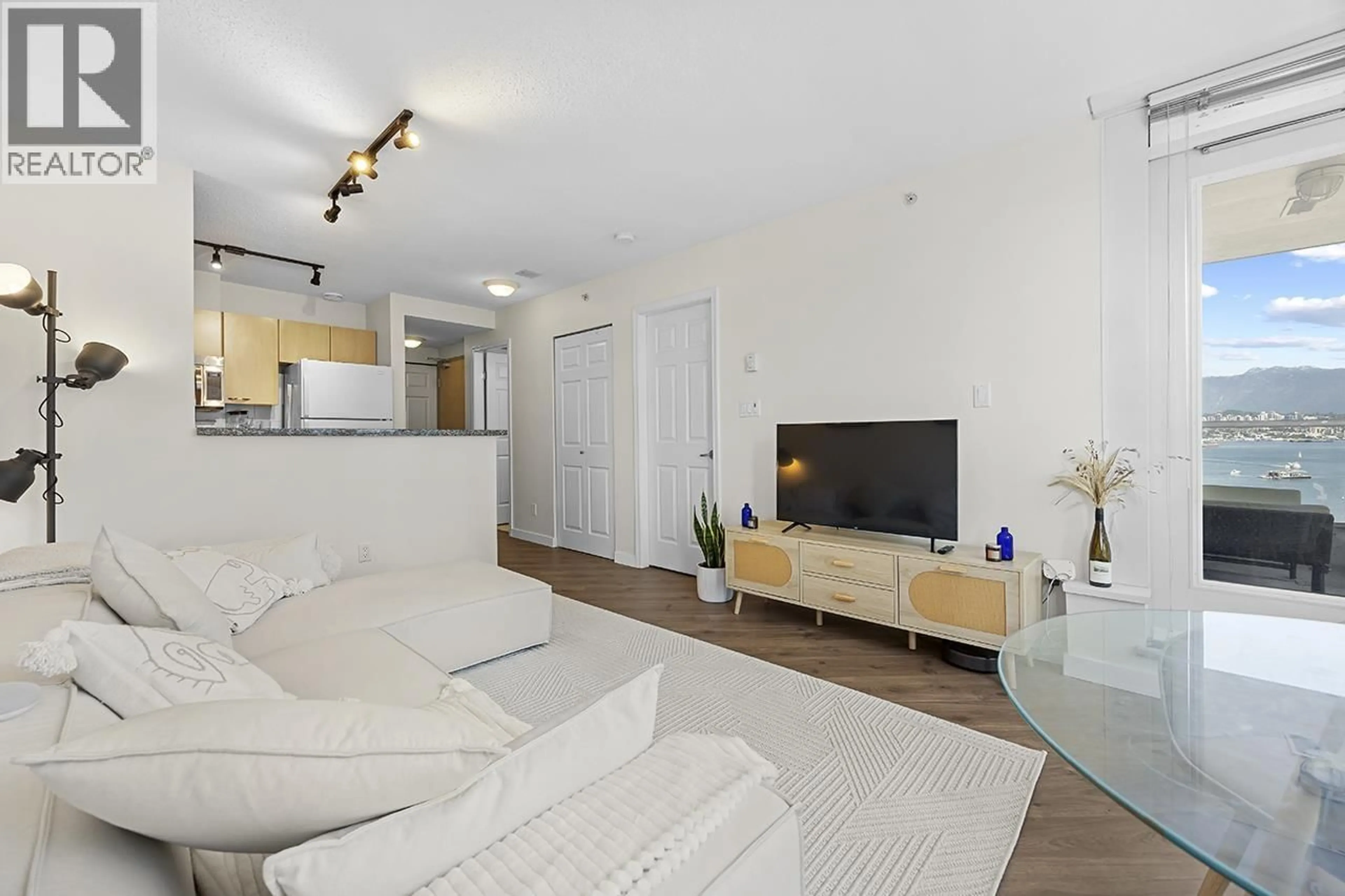 Living room with furniture, unknown for 1601 - 1420 GEORGIA STREET, Vancouver British Columbia V6G3K4