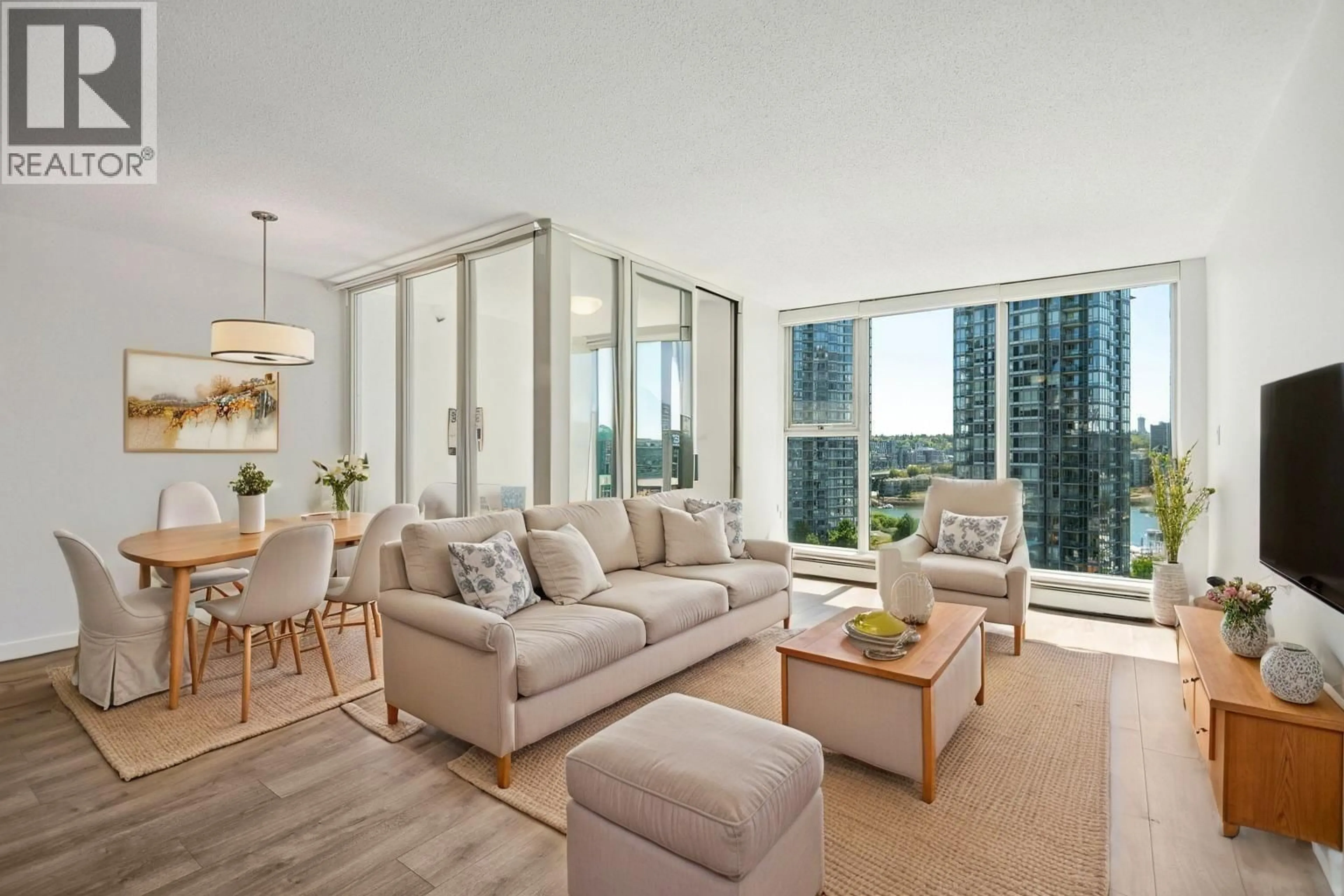 Living room with furniture, unknown for 1606 - 1009 EXPO BOULEVARD, Vancouver British Columbia V6Z2V9