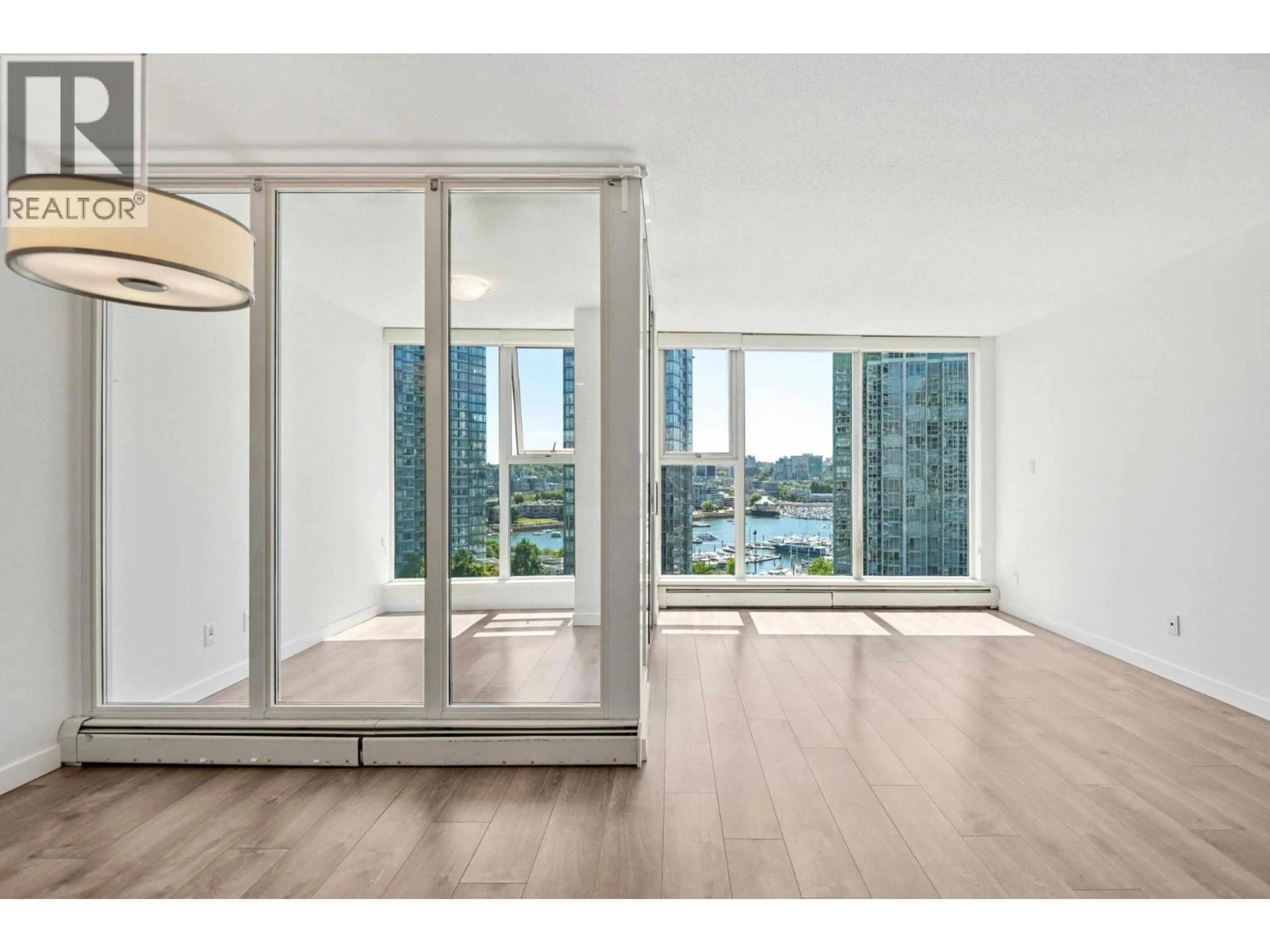 A pic of a room for 1606 - 1009 EXPO BOULEVARD, Vancouver British Columbia V6Z2V9