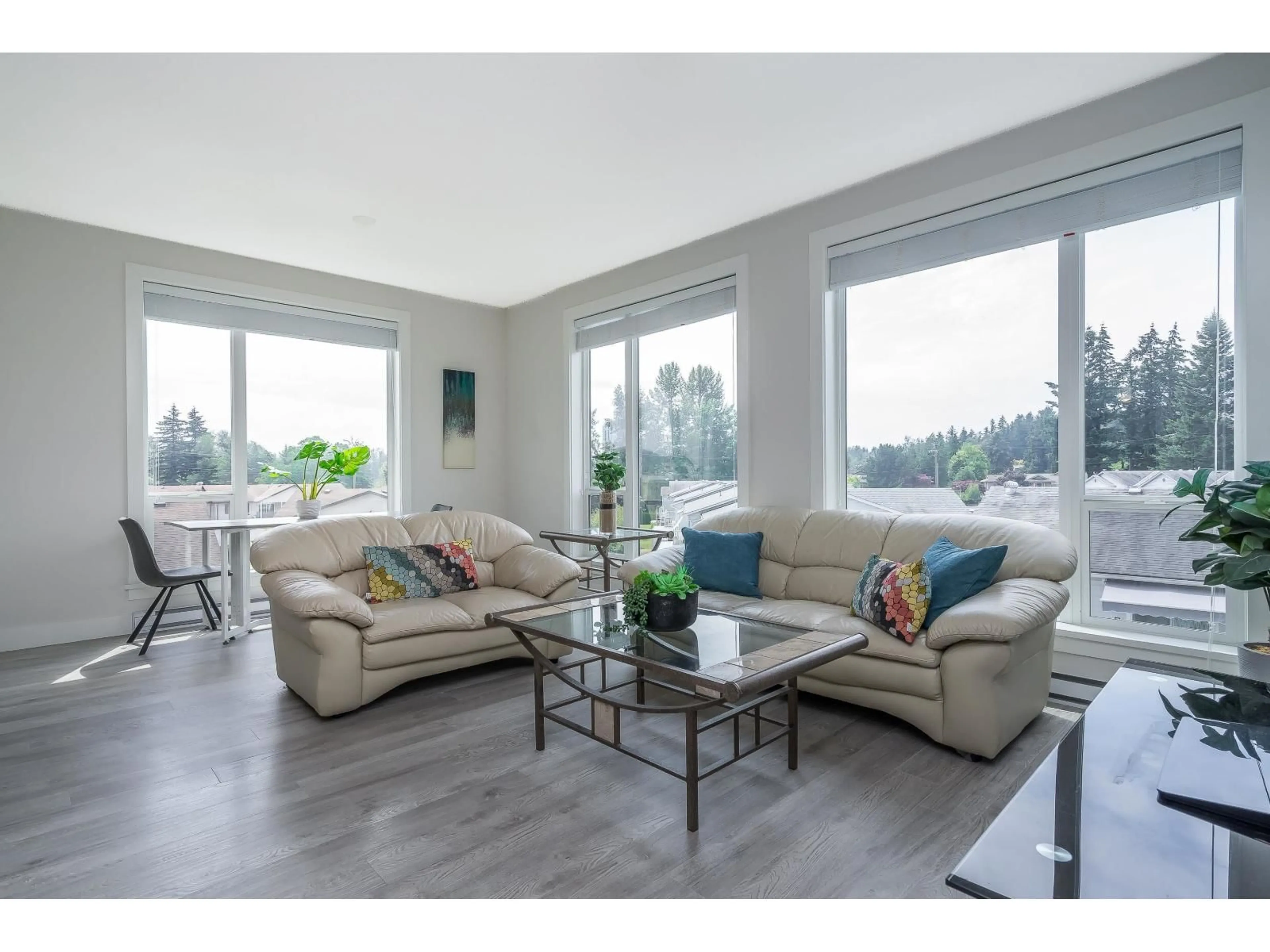 Living room with furniture, unknown for 307 - 2555 WARE, Abbotsford British Columbia V2S0J4