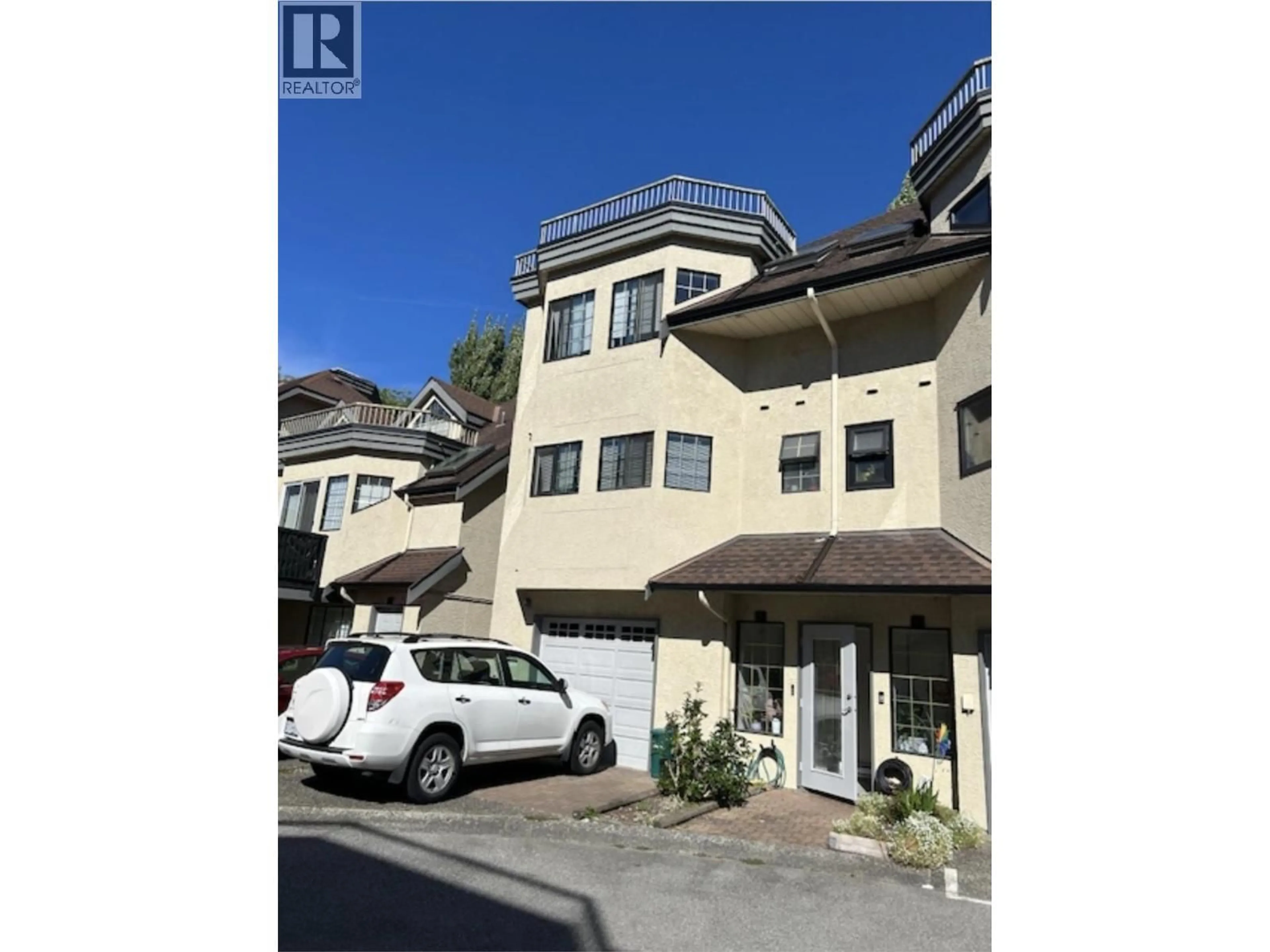 Unknown for 5 - 8591 BLUNDELL ROAD, Richmond British Columbia V6Y1K2