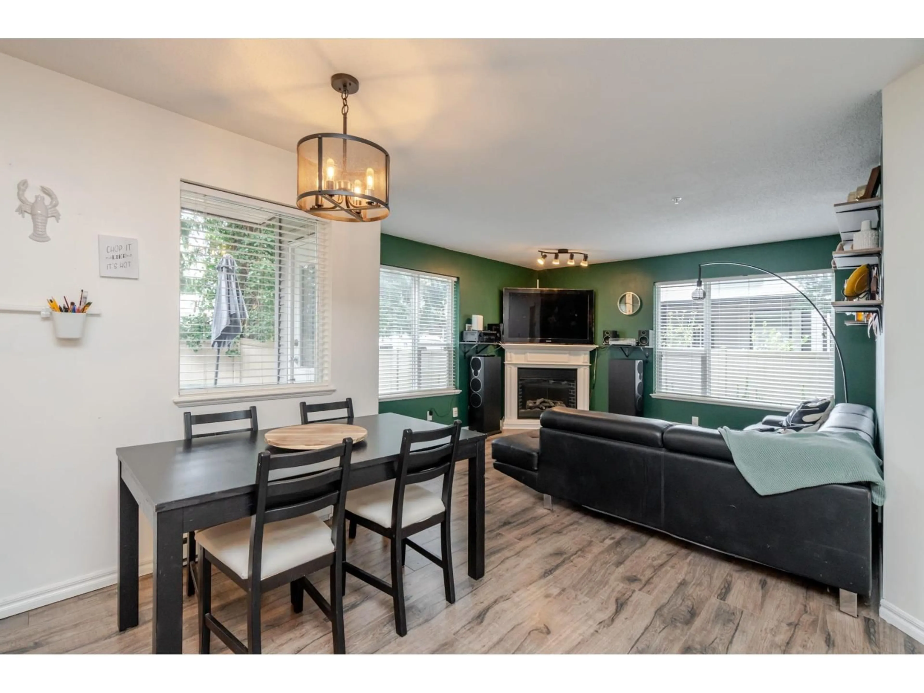 Unknown for 109 - 2581 LANGDON, Abbotsford British Columbia V2T7A3