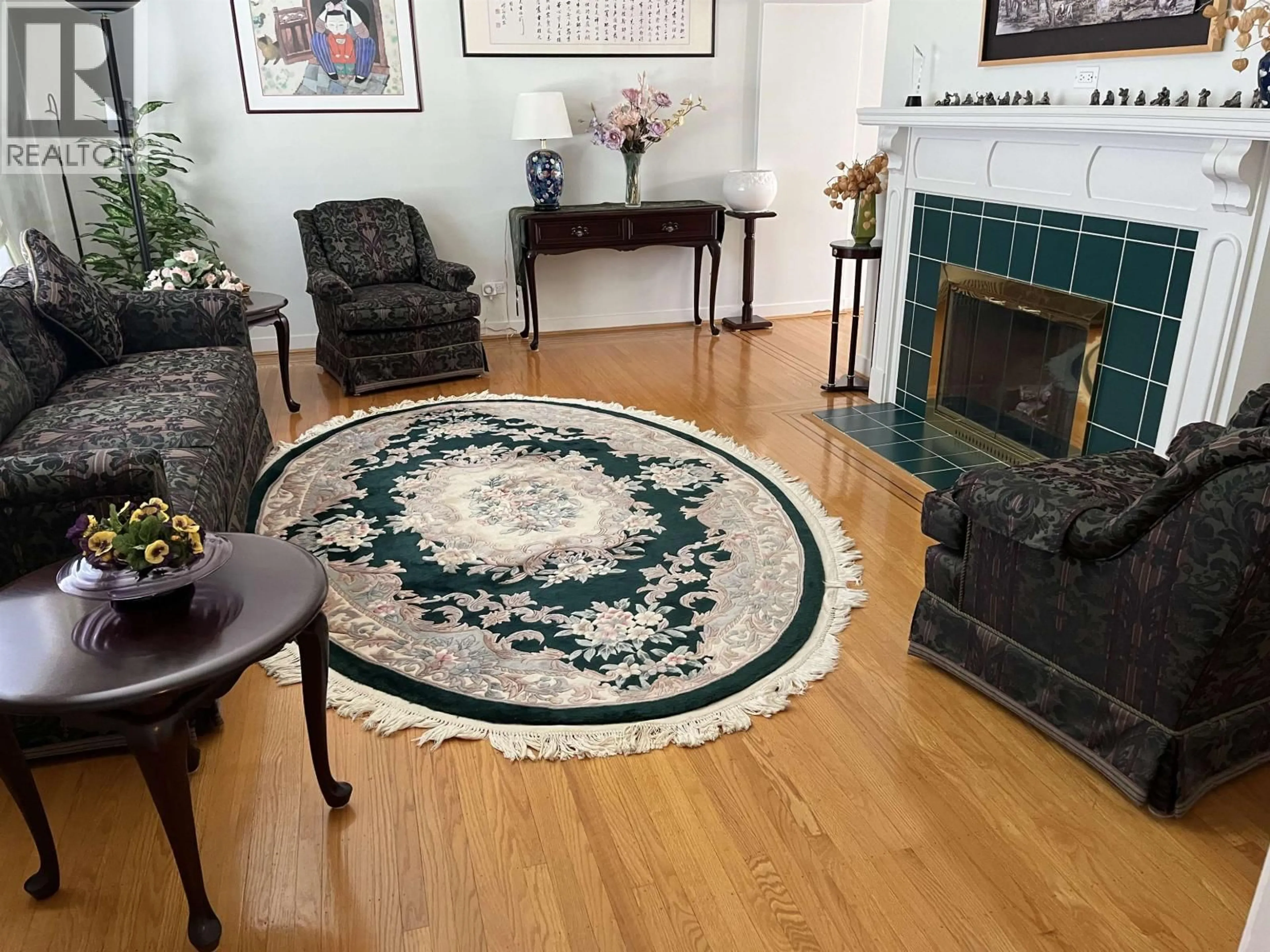 Unknown for 2215 20TH AVENUE, Vancouver British Columbia V6L1G2