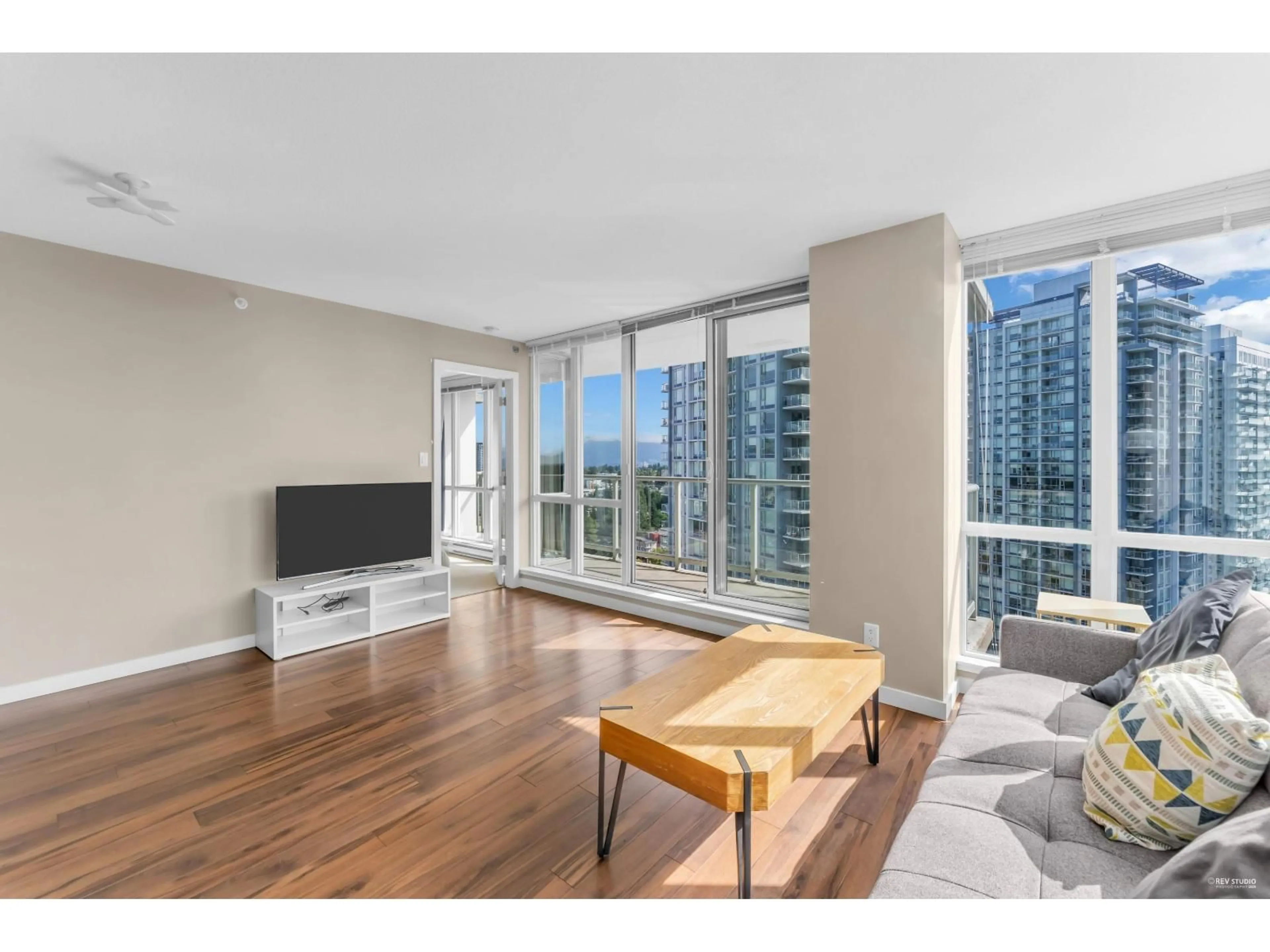 A pic of a room for 2904 - 9981 WHALLEY, Surrey British Columbia V3T0G6