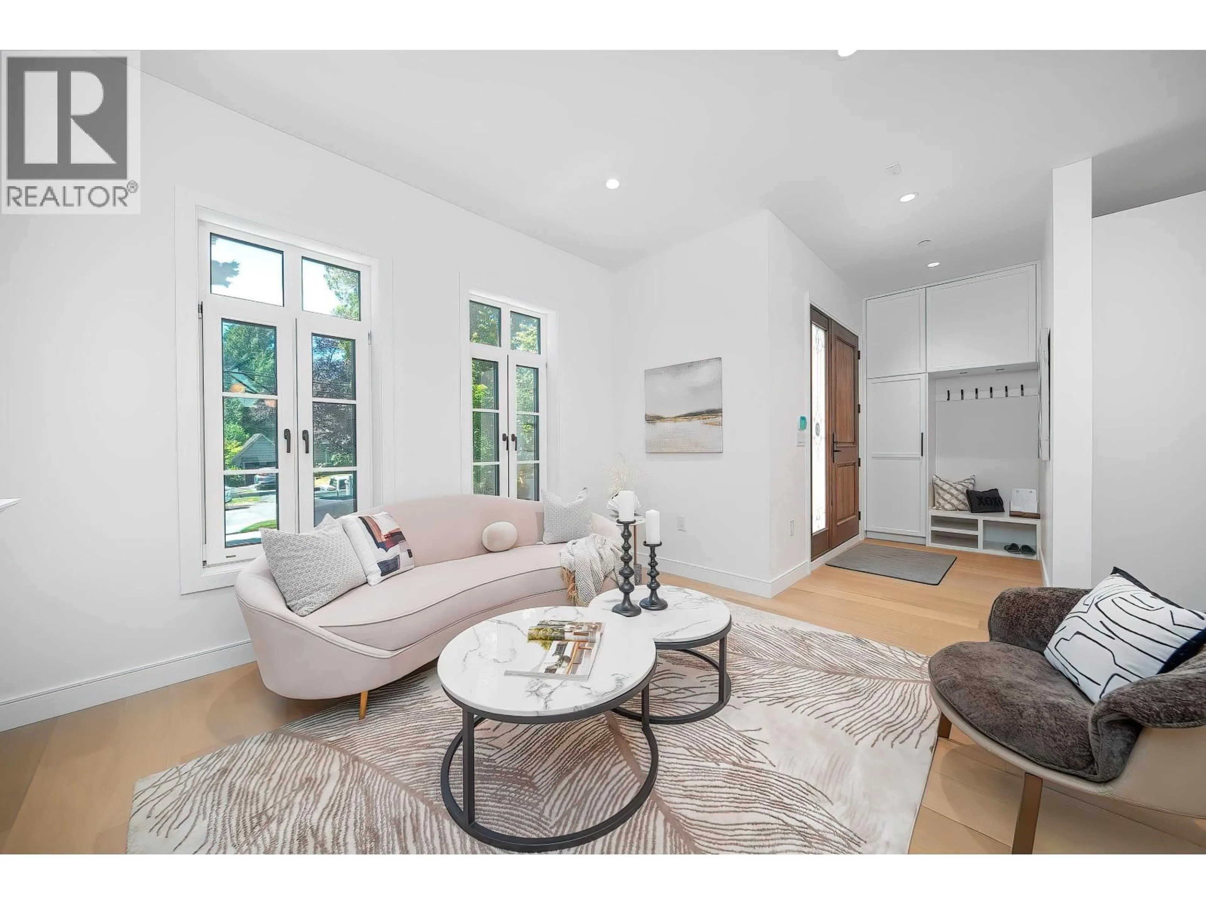 Living room with furniture, unknown for 5836 HIGHBURY STREET, Vancouver British Columbia V6N1Z1