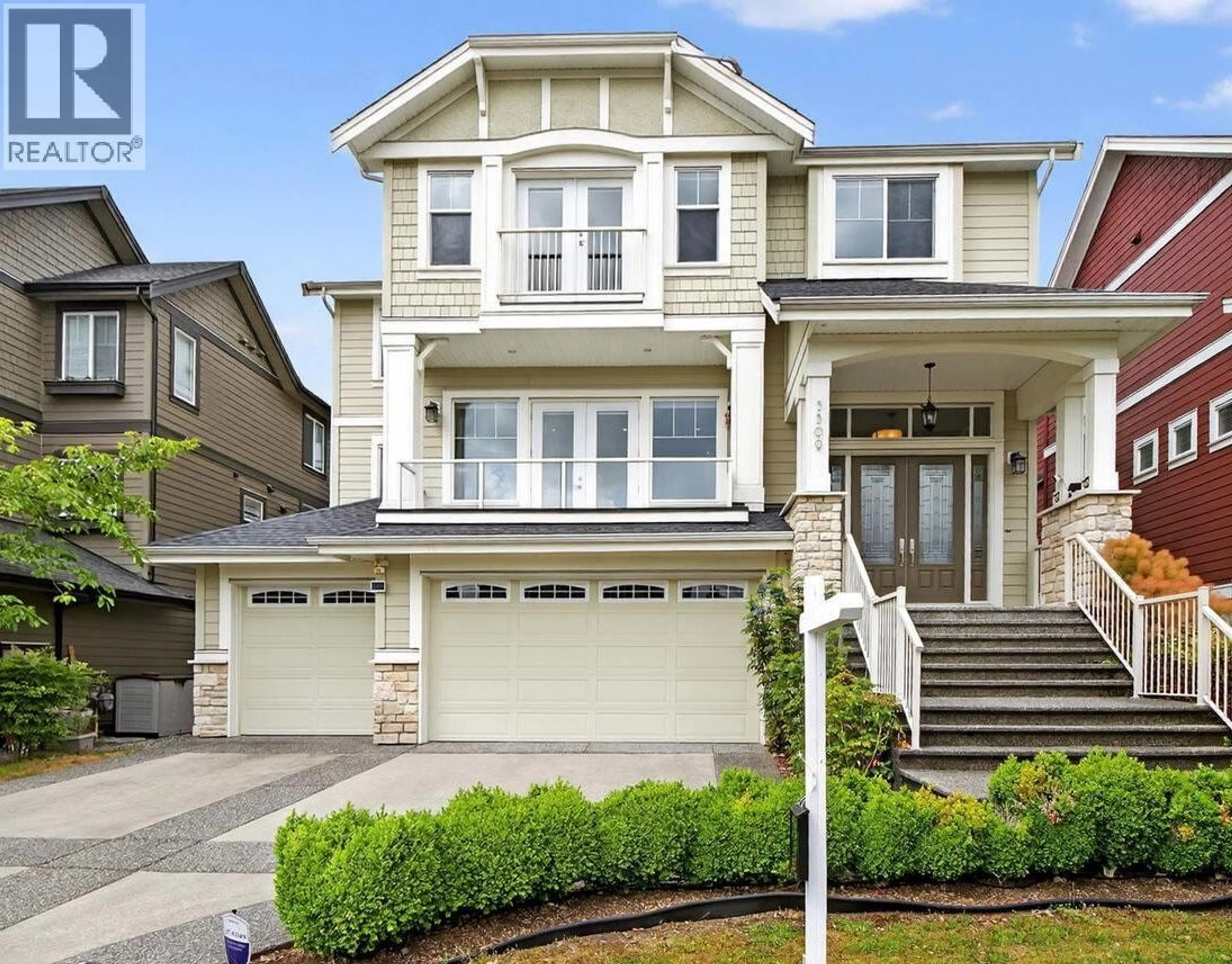 Home with vinyl exterior material, street for 3509 HADLEY WOOD, Coquitlam British Columbia V3E0K2