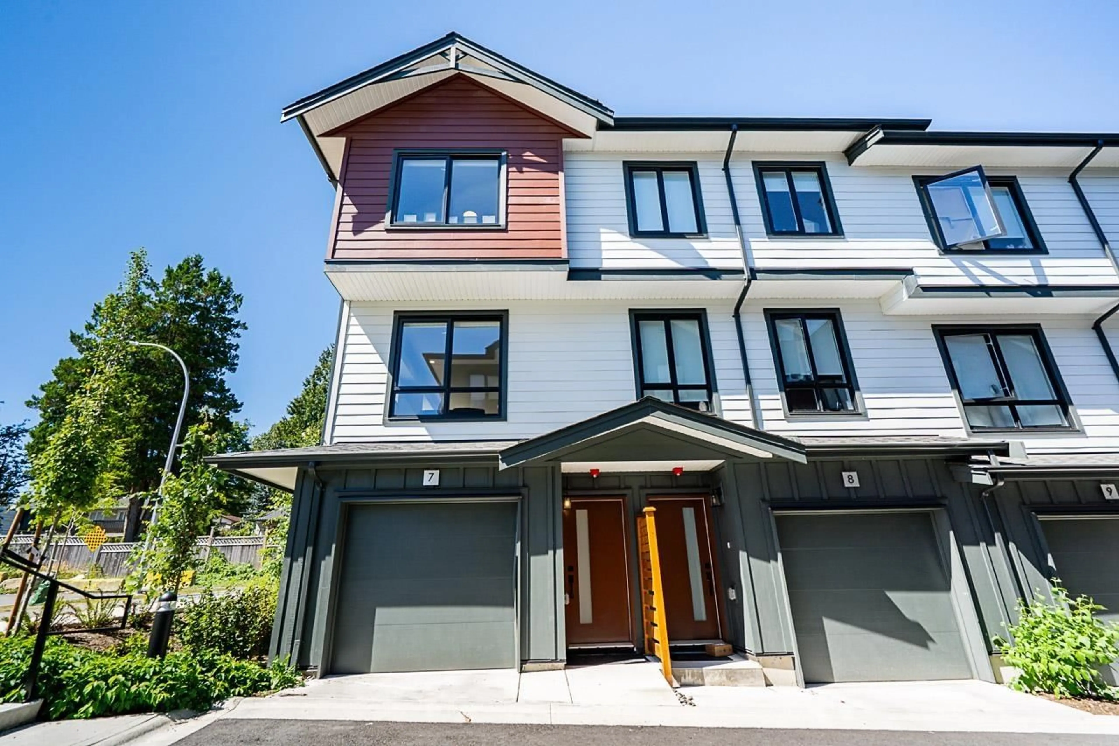 Home with brick exterior material, street for 7 - 10527 155, Surrey British Columbia V3R0S1