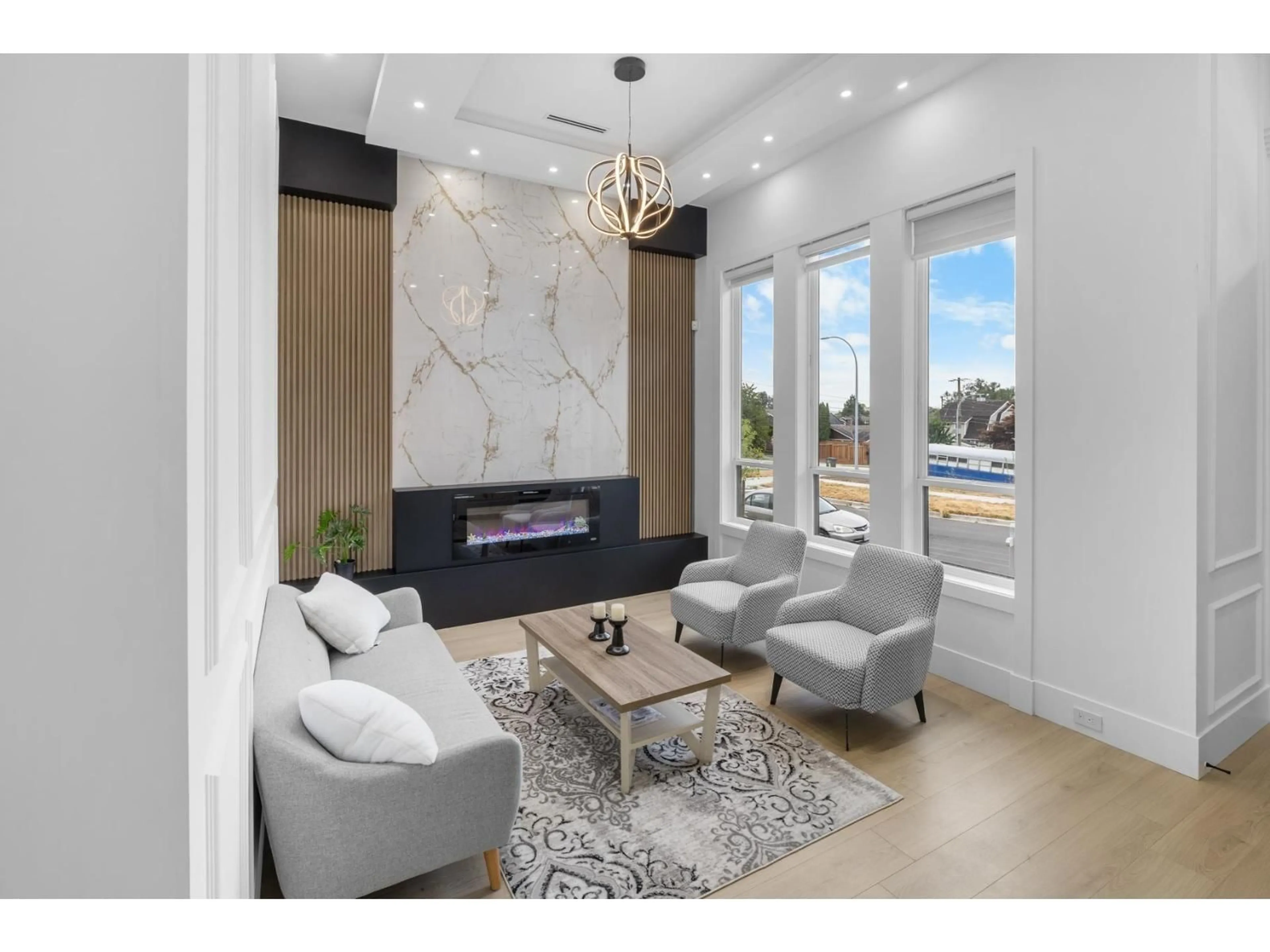 Living room with furniture, ceramic/tile floor for 14785 68A, Surrey British Columbia V3S3C9