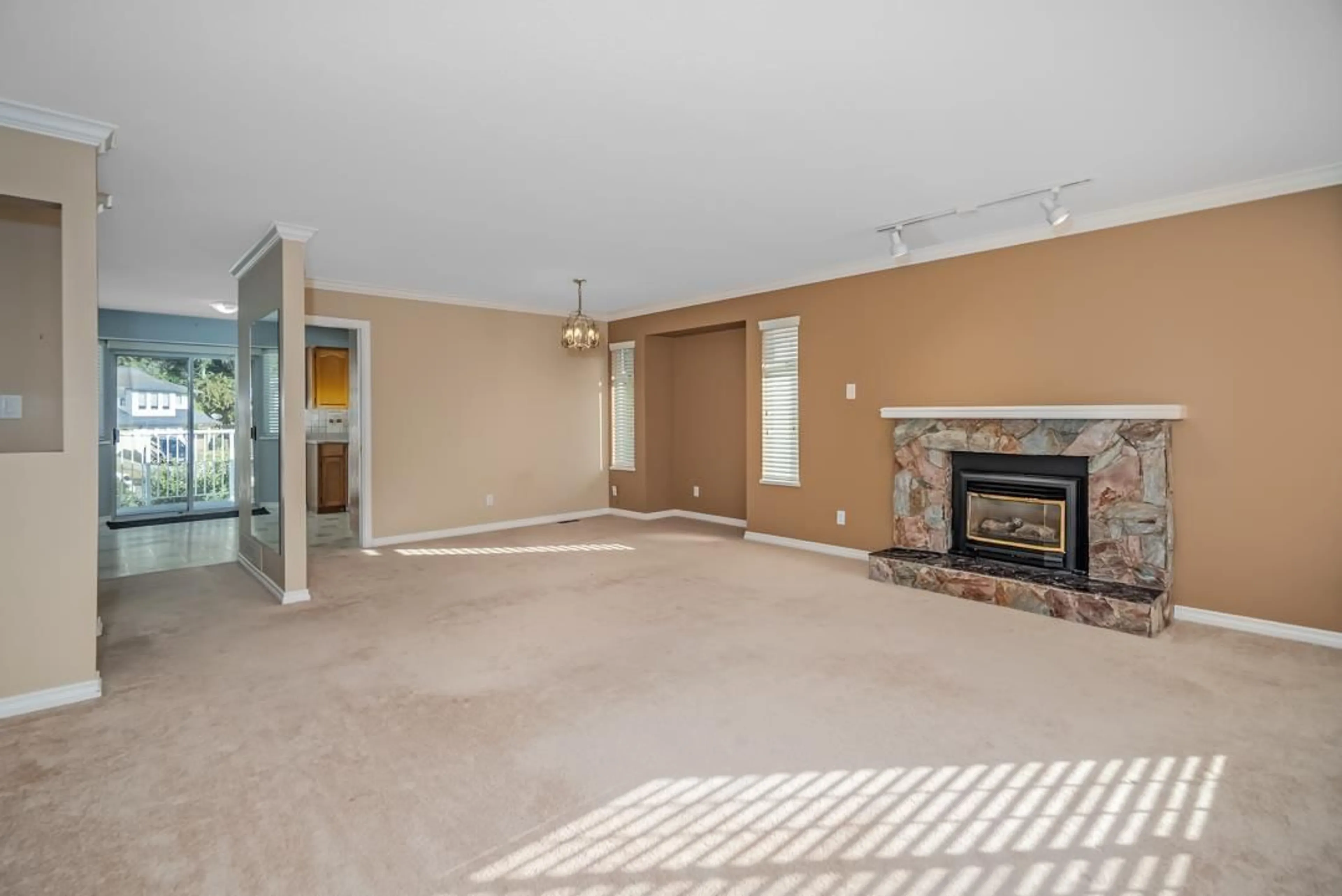 Unknown for 2909 CROSSLEY, Abbotsford British Columbia V2T5H1