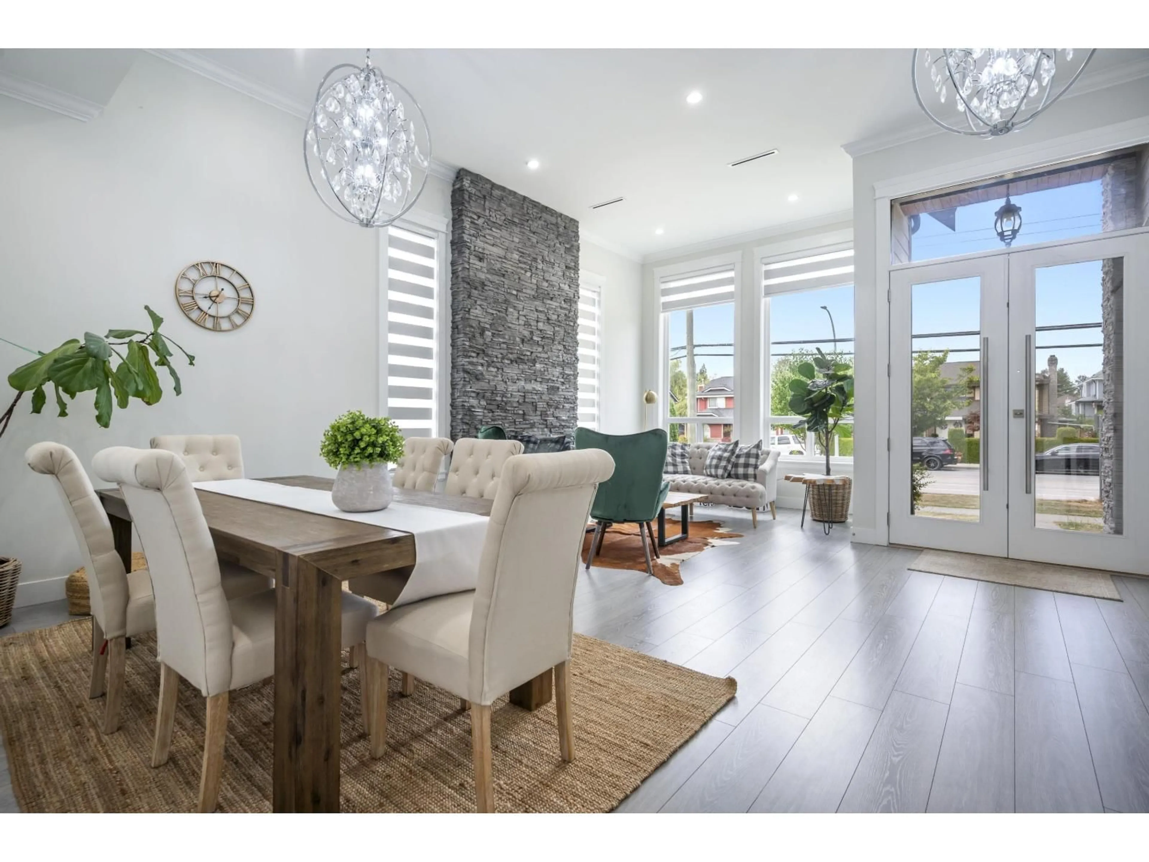 Dining room, unknown for 10850 156 ST, Surrey British Columbia V3R6J6