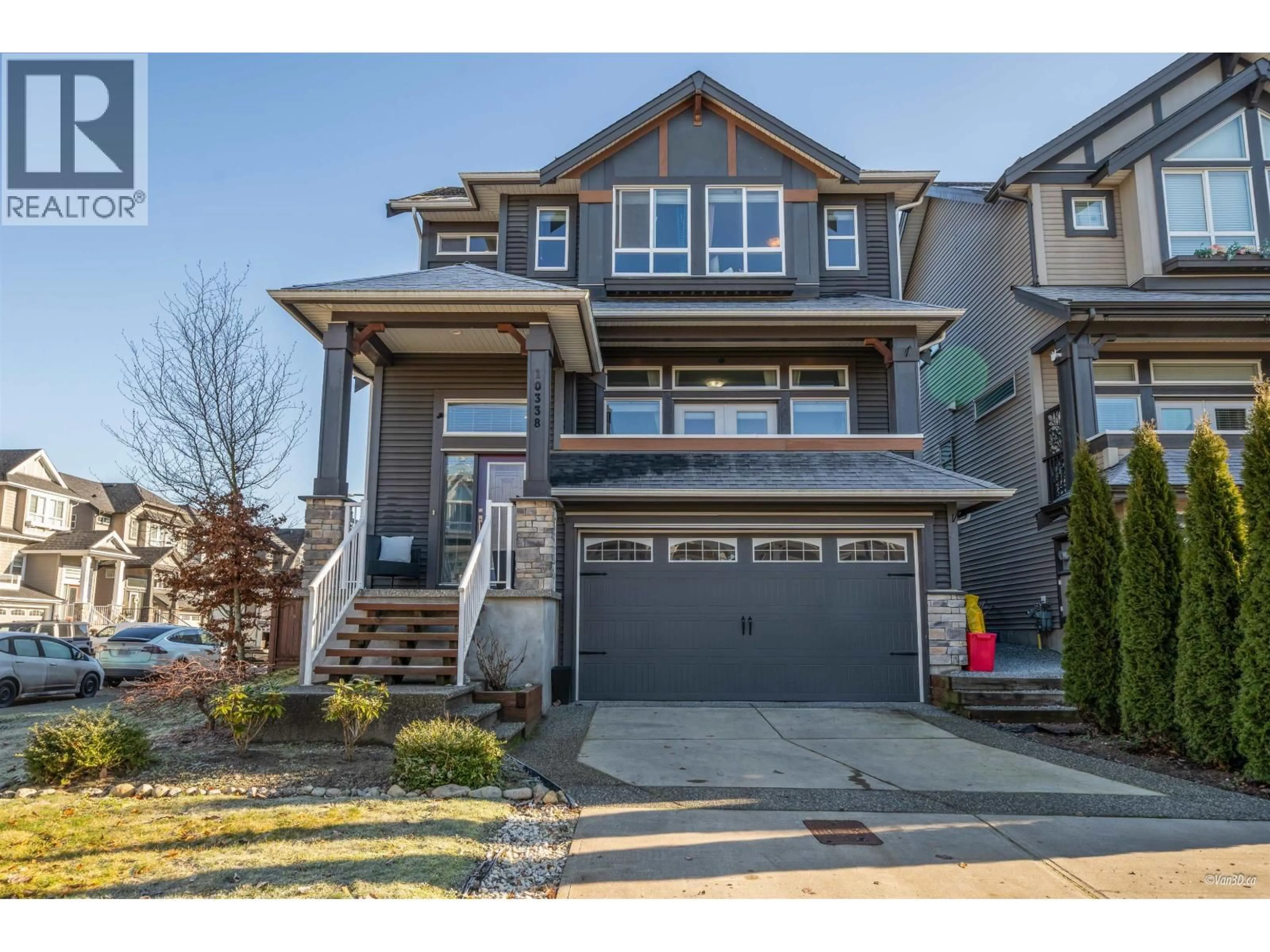 Home with vinyl exterior material, street for 10338 238A STREET, Maple Ridge British Columbia V2W1G3