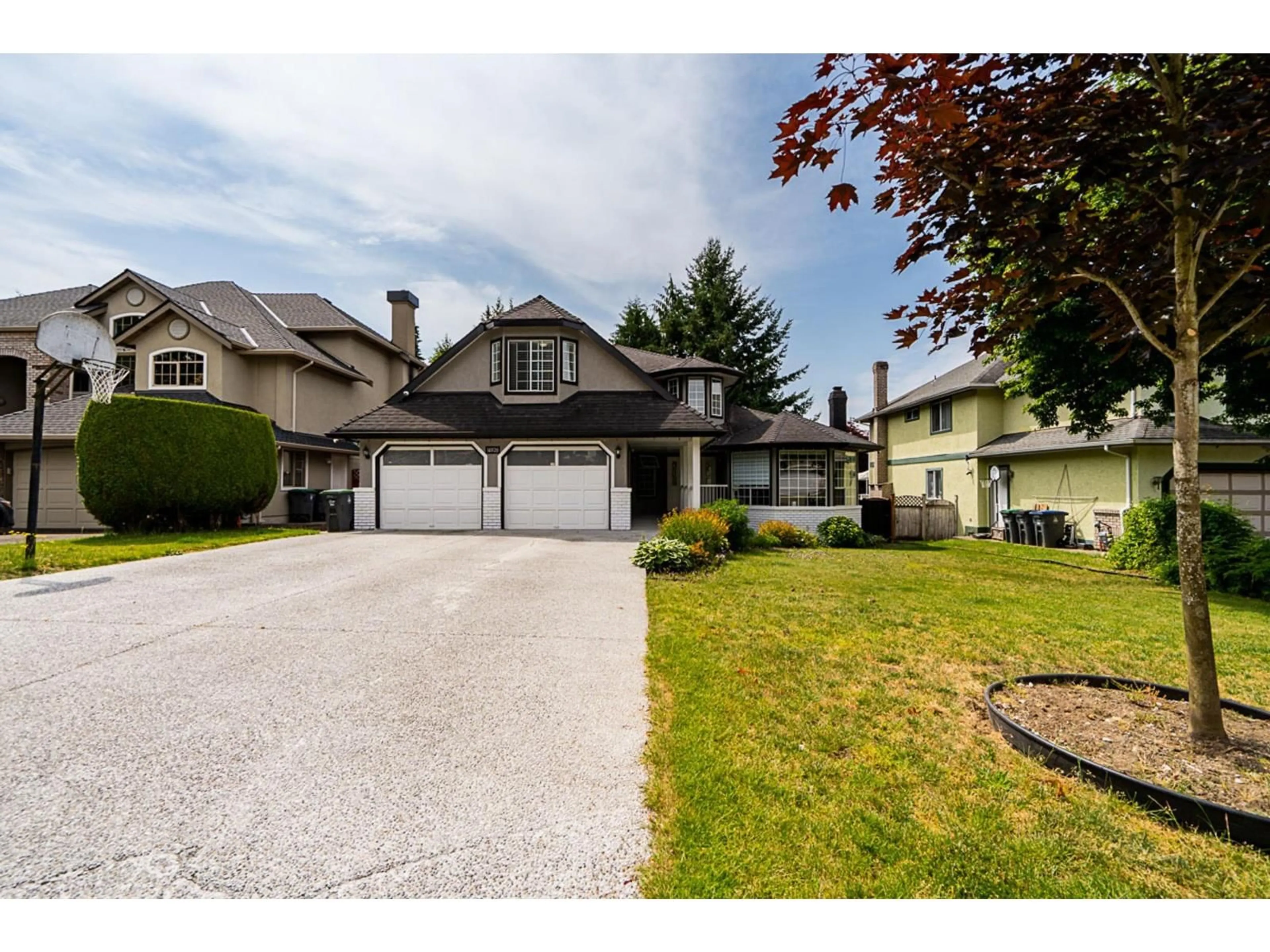 A pic from outside/outdoor area/front of a property/back of a property/a pic from drone, street for 14926 83A, Surrey British Columbia V3S7S2